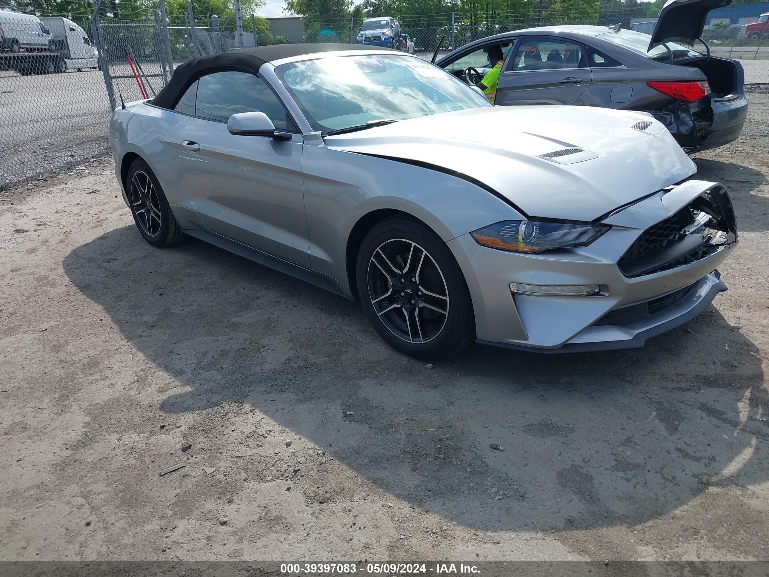 FORD MUSTANG 2023 1fatp8uh5p5107927