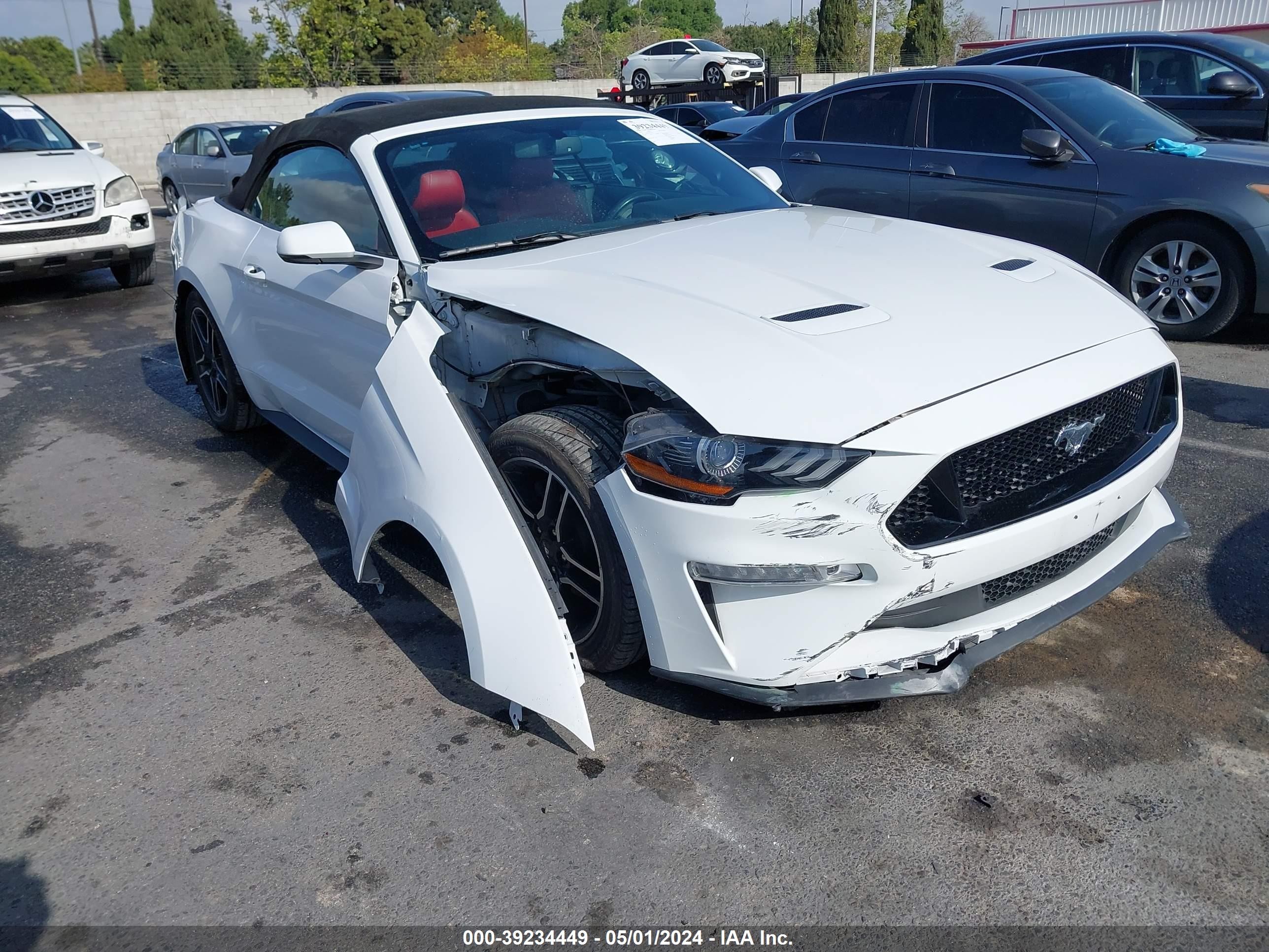 FORD MUSTANG 2018 1fatp8uh8j5139231