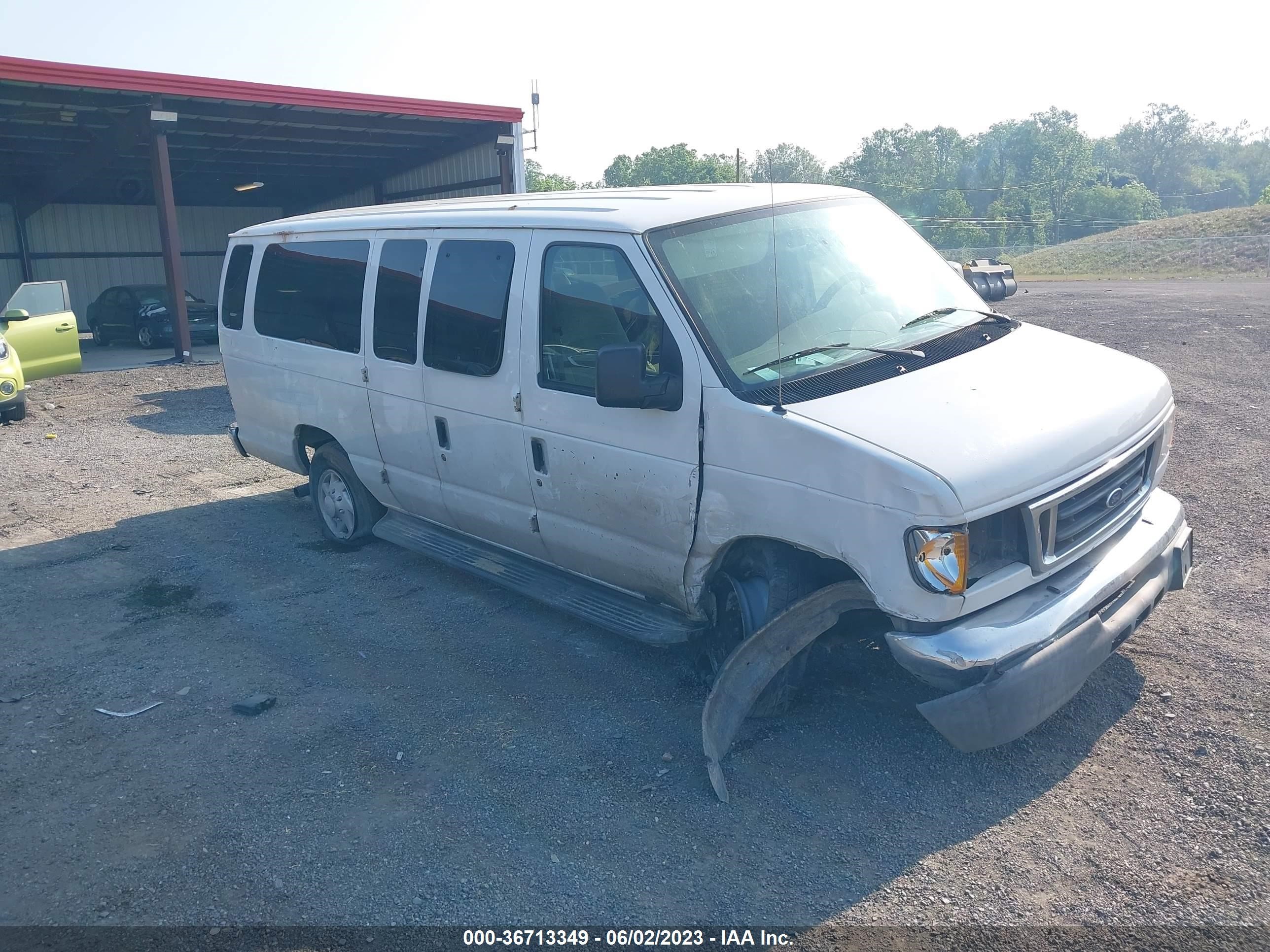 FORD ECONOLINE 2004 1fbss31l84hb54108