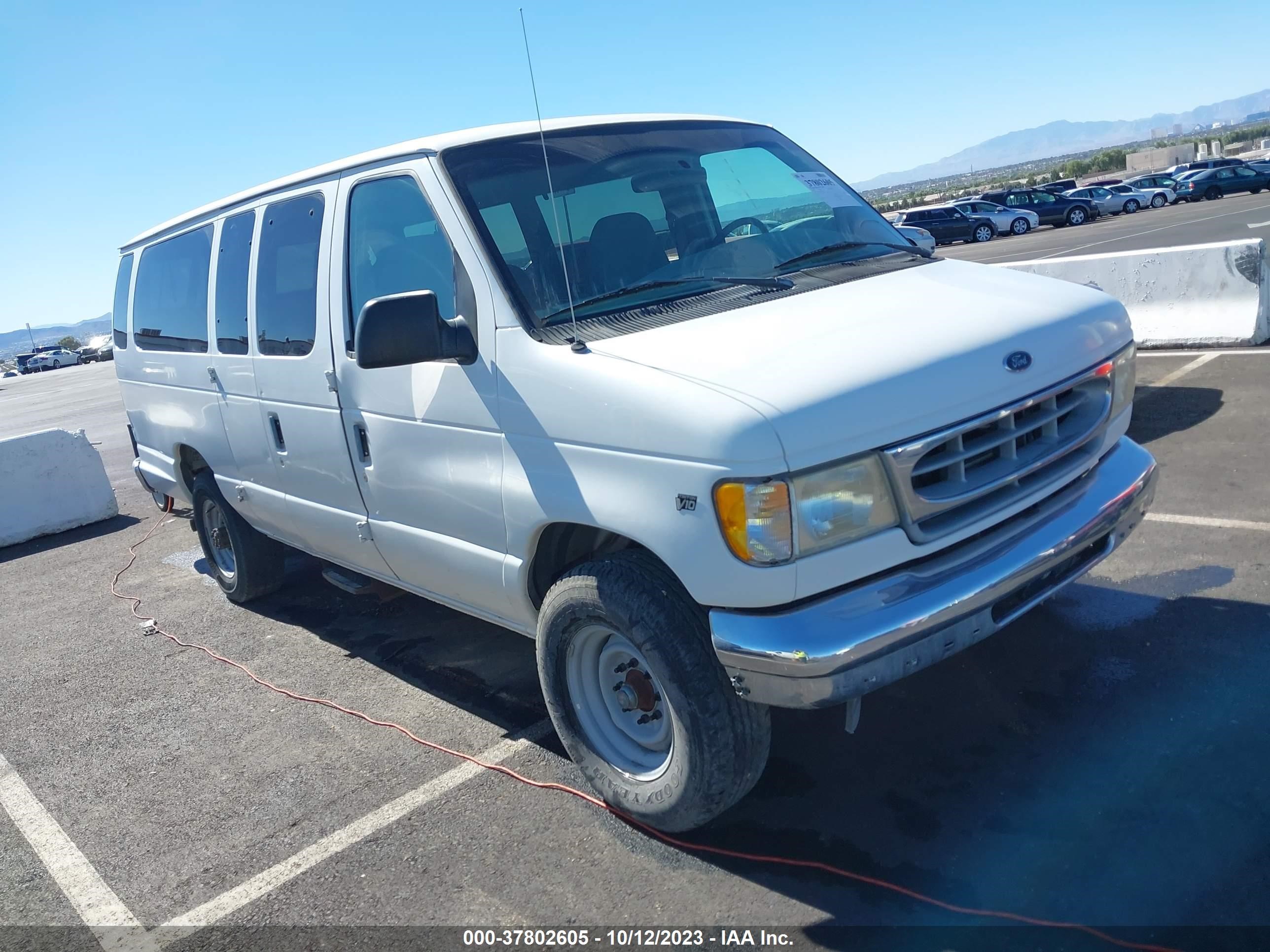 FORD ECONOLINE 1999 1fbss31s1xhb35895