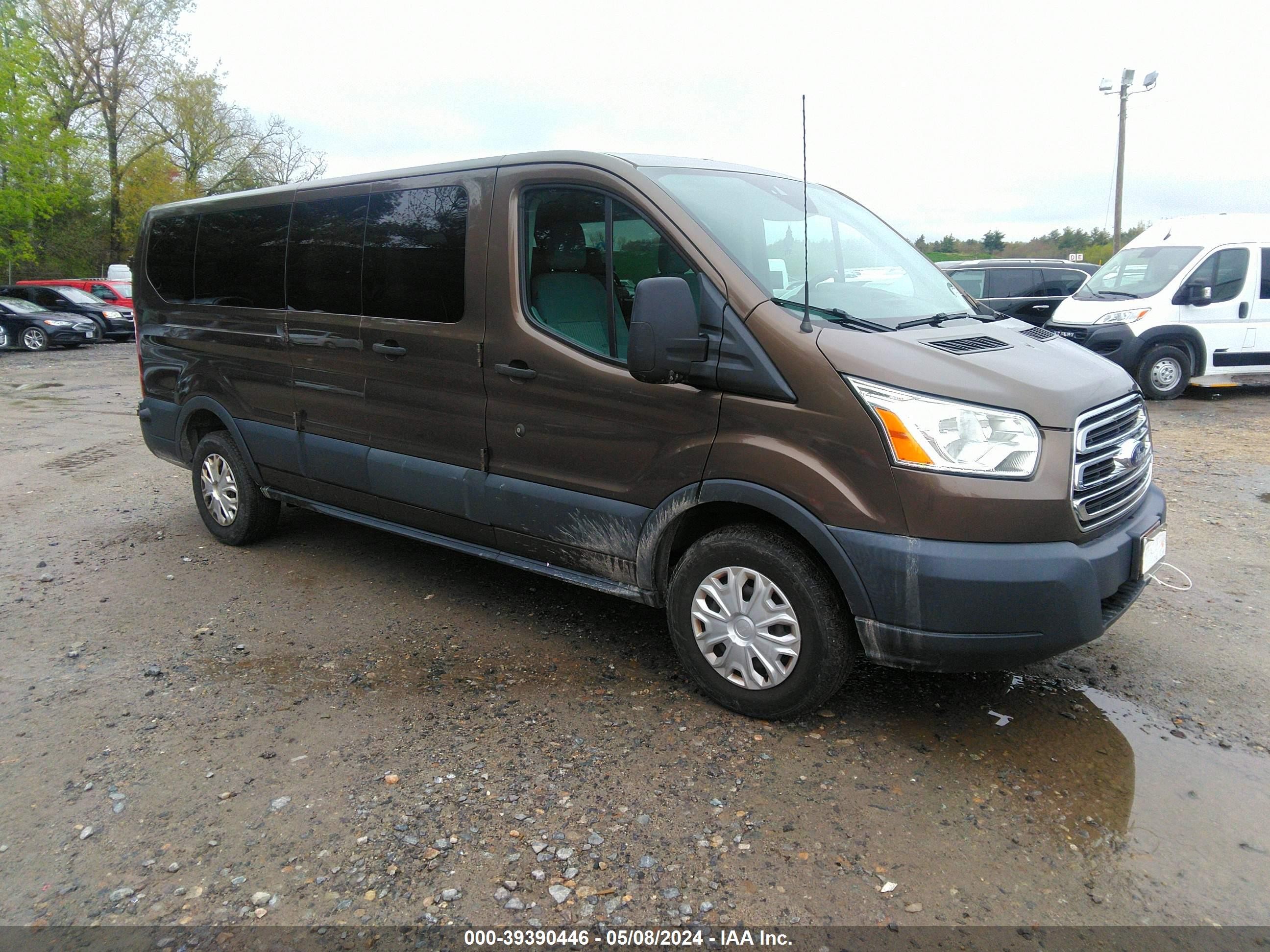 FORD NULL 2016 1fbzx2zm6gka01970