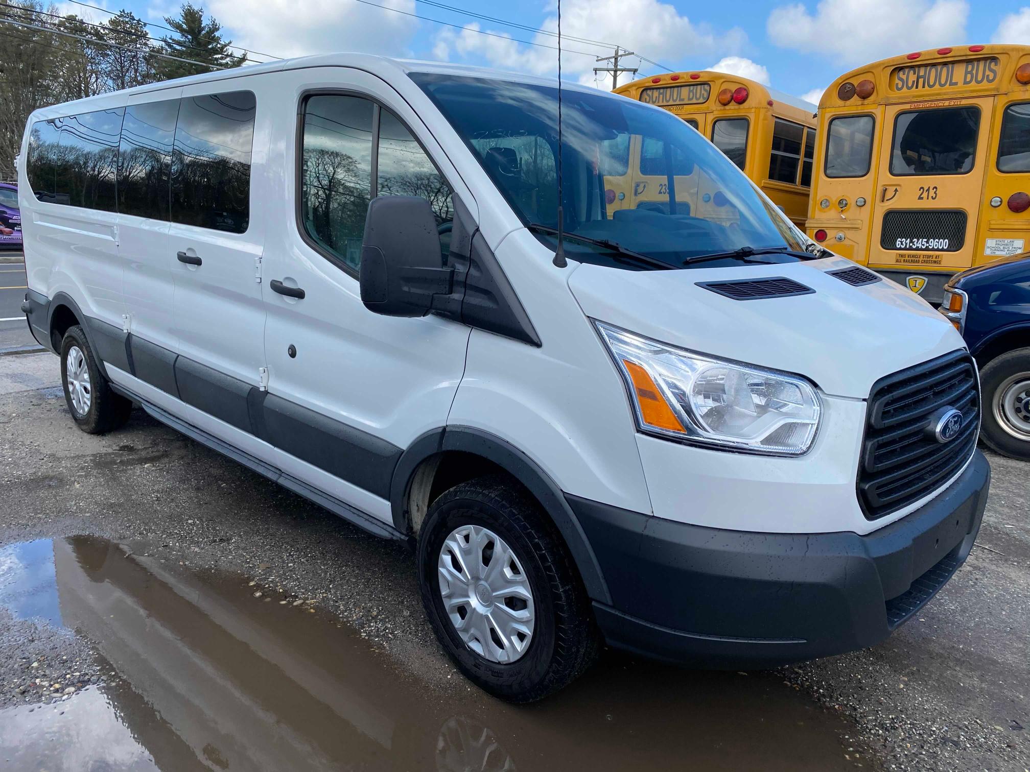 FORD TRANSIT WAGON 2015 1fbzx2zm9fka31480