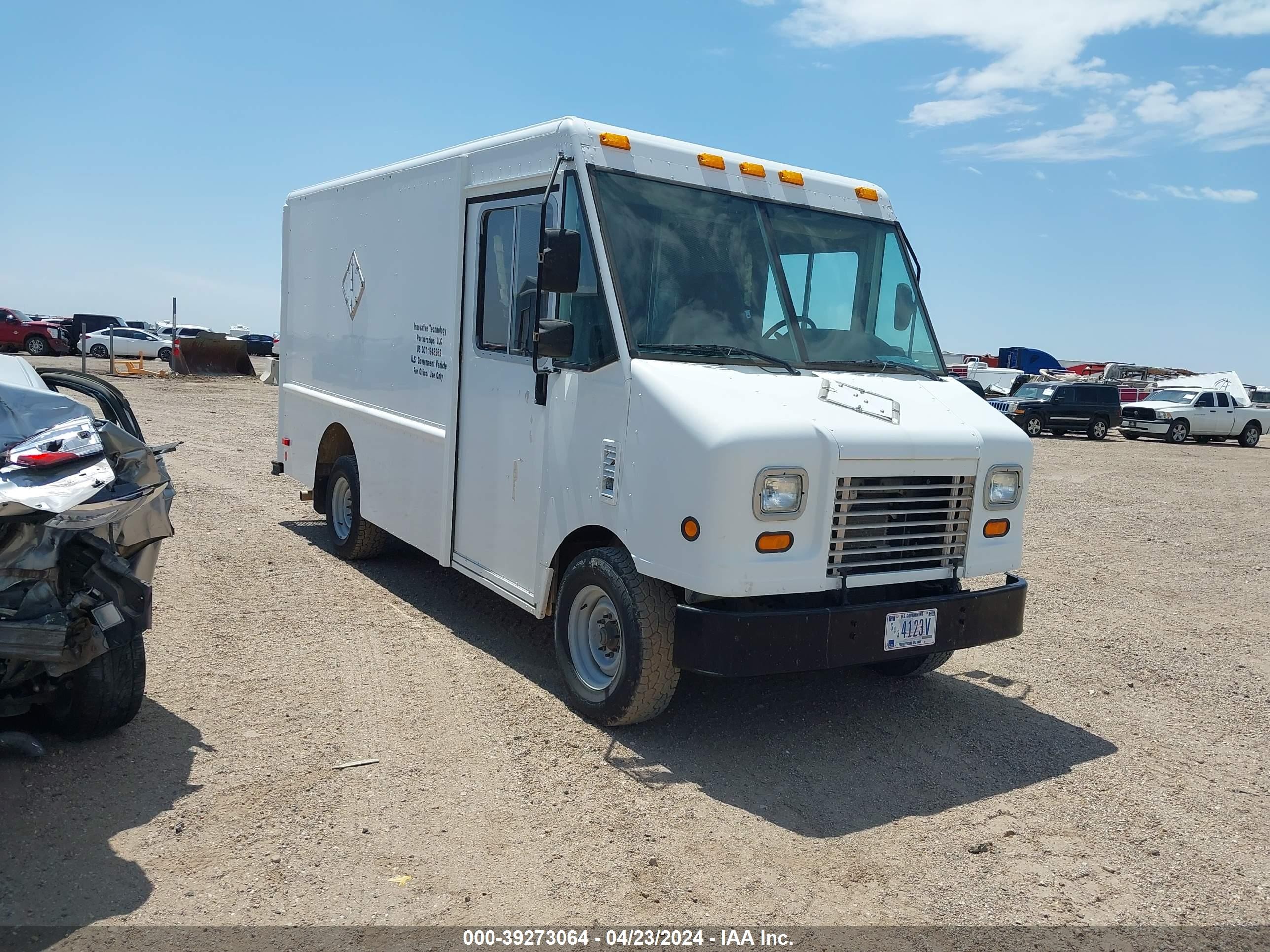 FORD ECONOLINE 2010 1fc1e3kl3adb02899