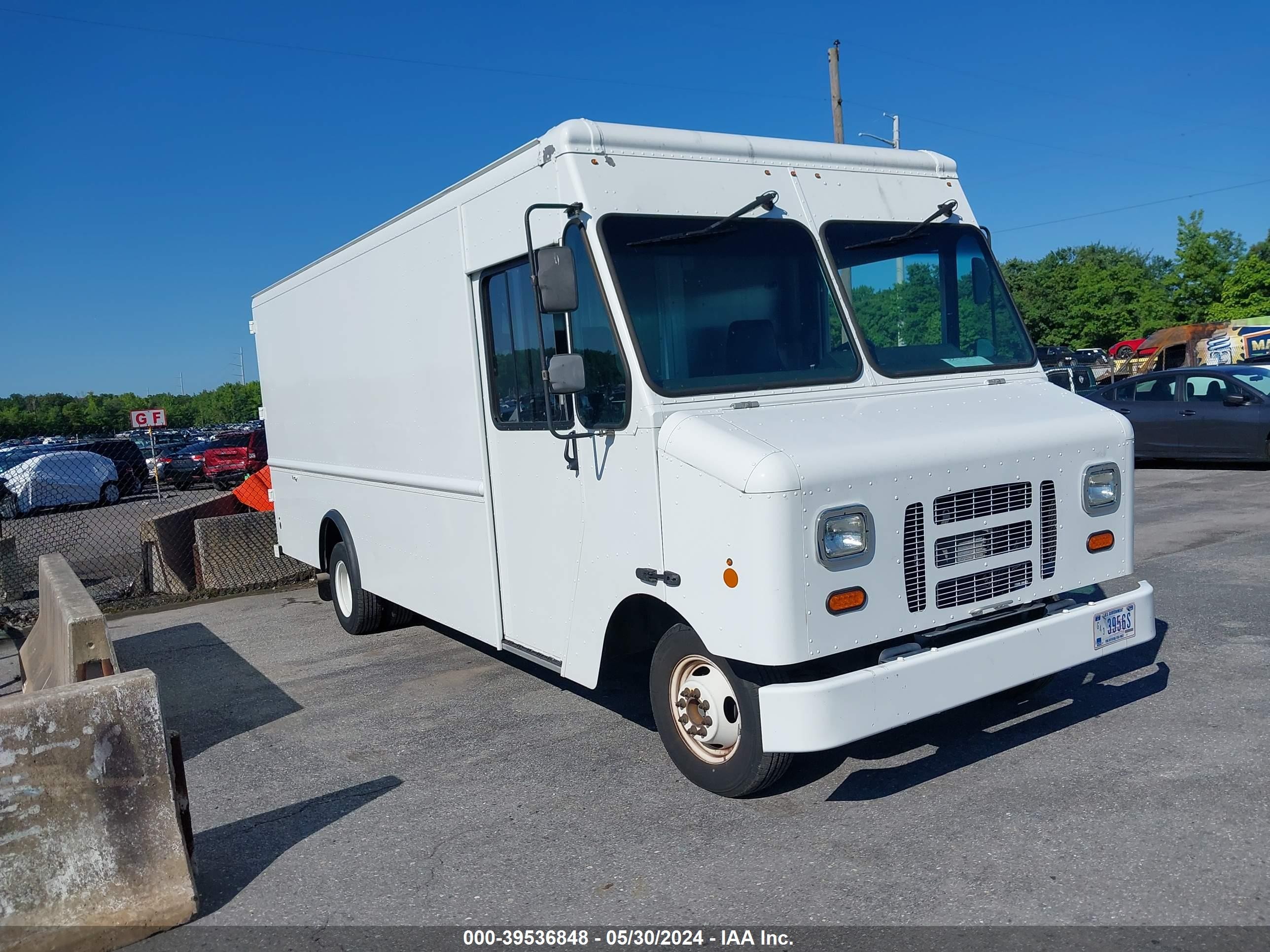 FORD ECONOLINE 2016 1fc3e3ks1gdc55418