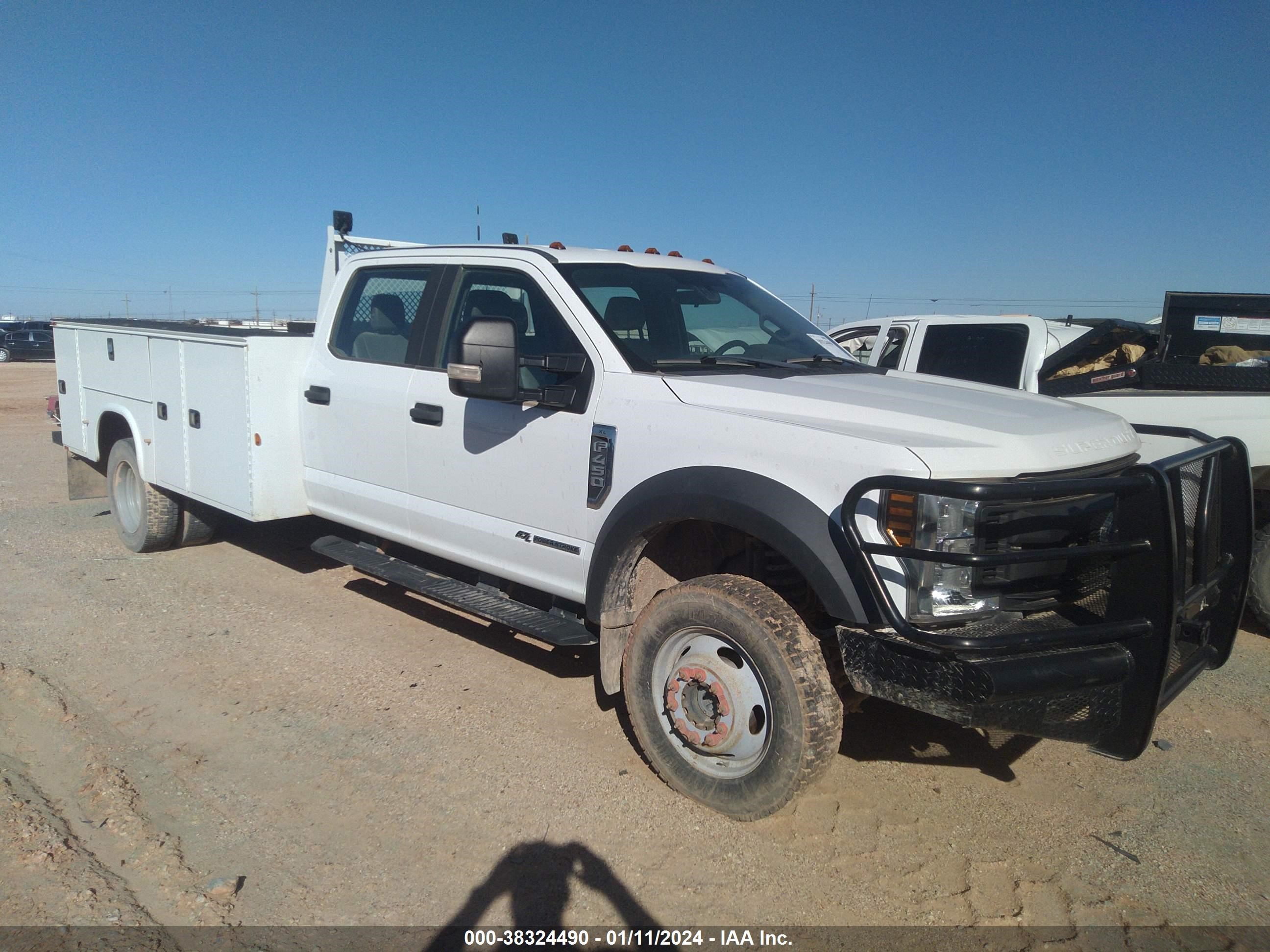 FORD F450 2018 1fd0w4ht4jec13098