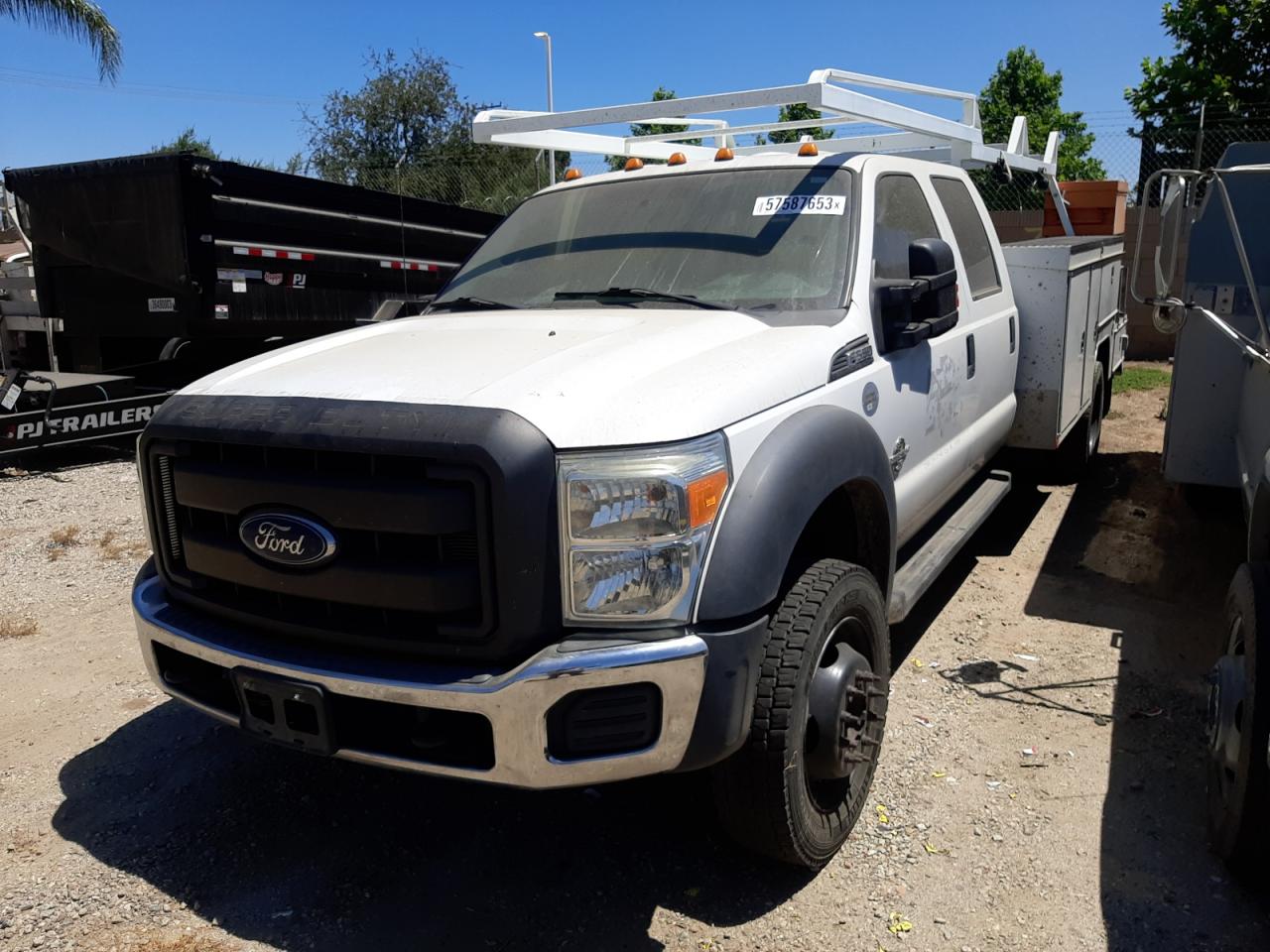 FORD F550 2015 1fd0w5htxfea36182