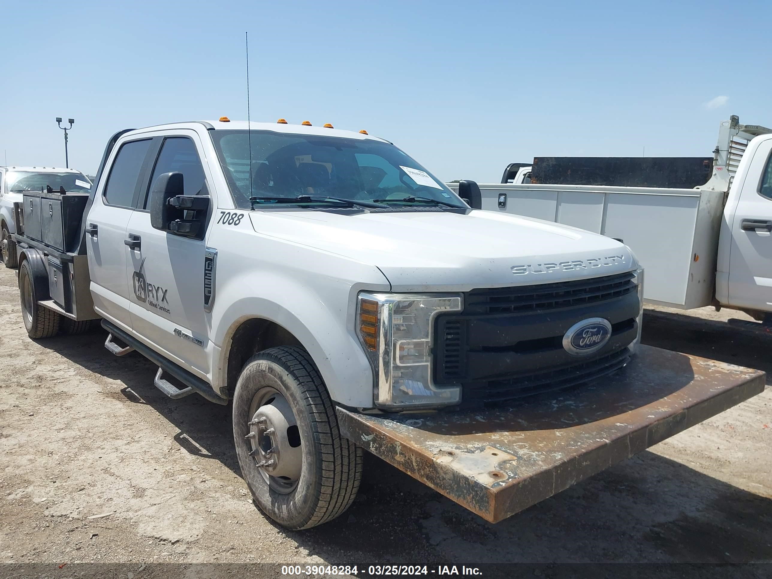 FORD F350 2019 1fd8w3ct5keg48668