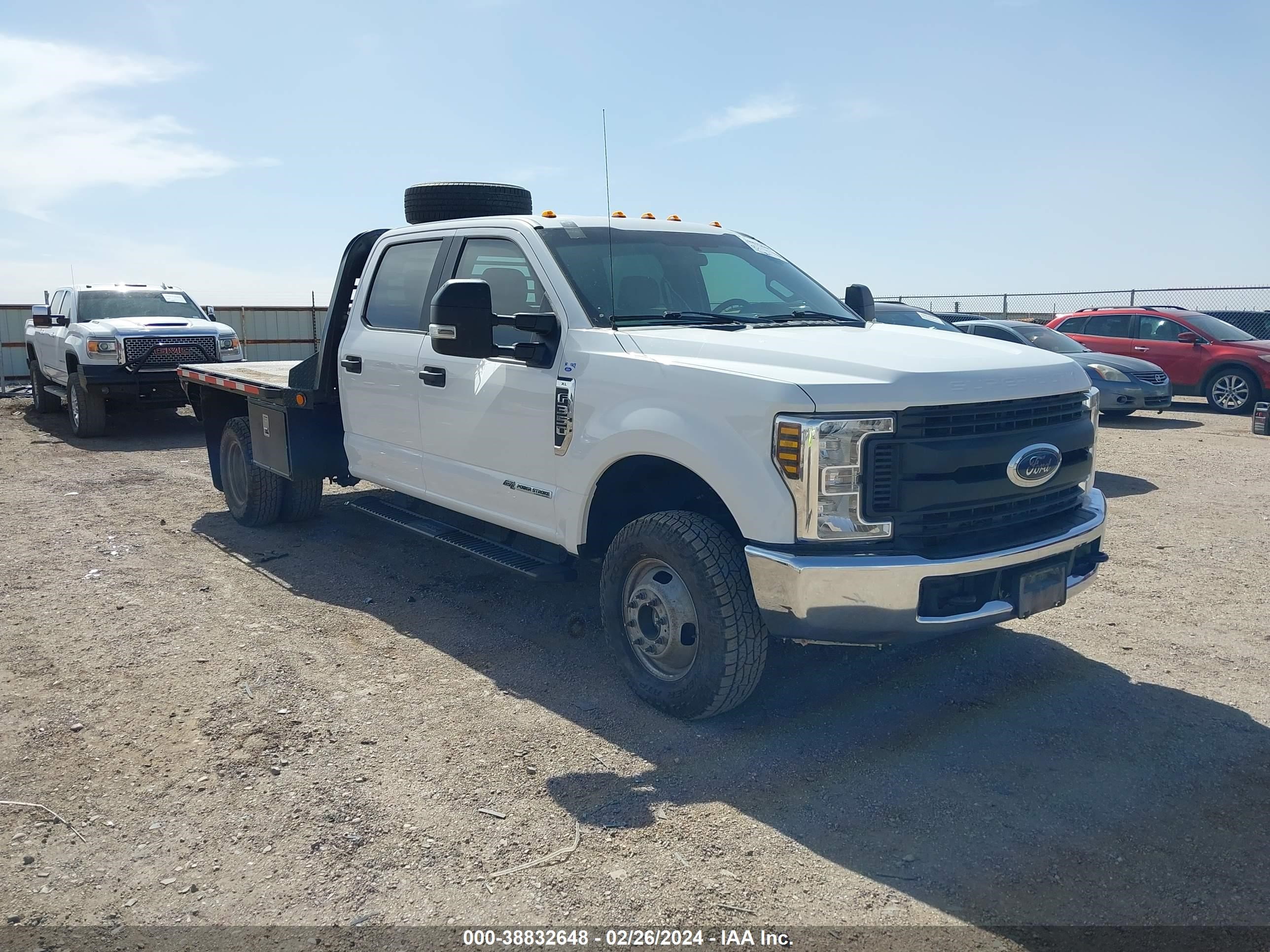 FORD NULL 2019 1fd8w3ht3keg23907