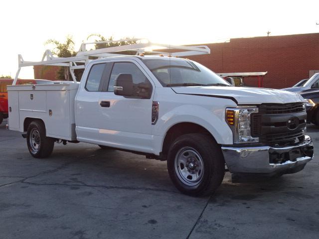 FORD F350 SUPER 2019 1fd8x3e62keg59356