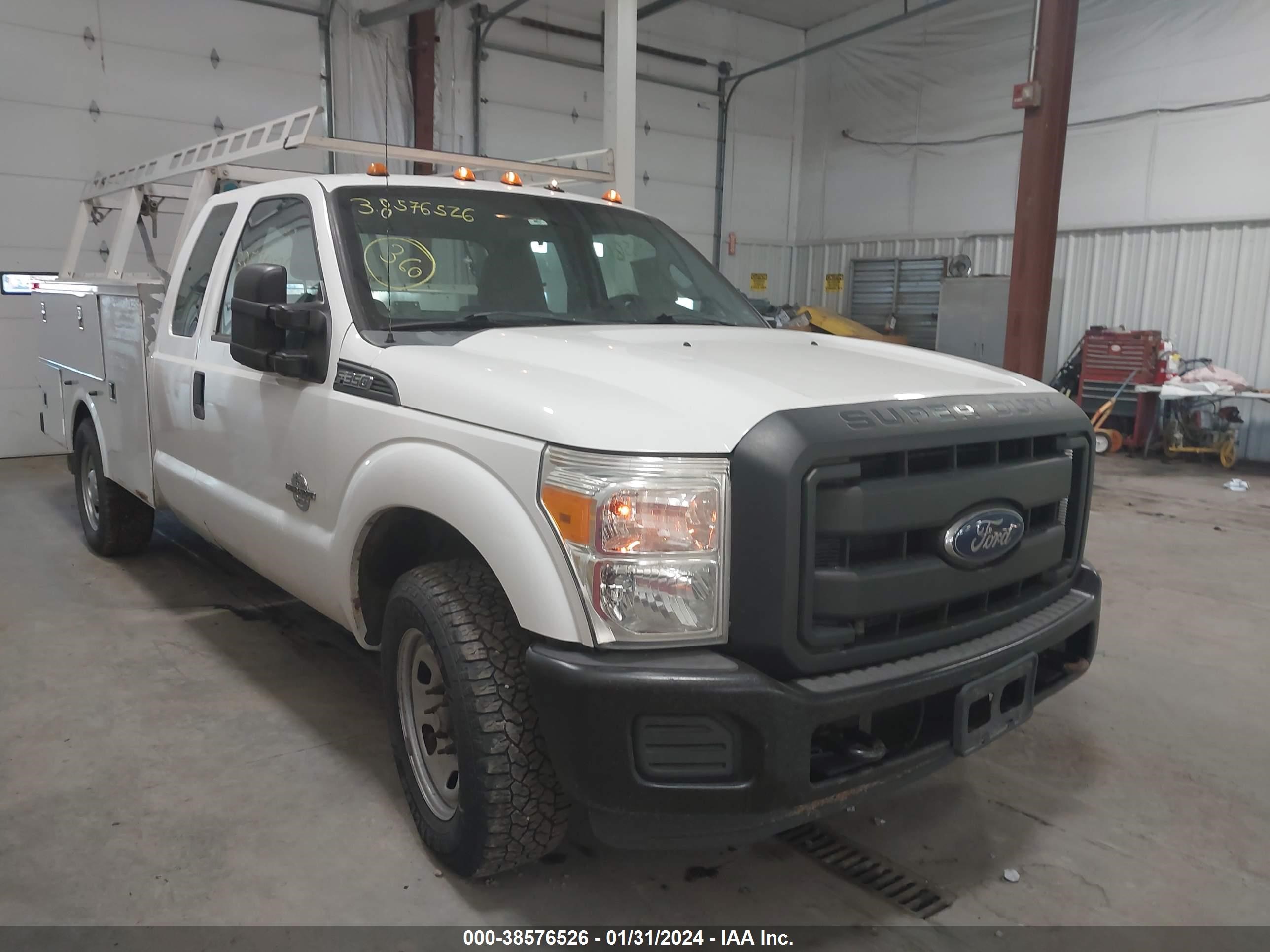 FORD NULL 2014 1fd8x3et9eea98633