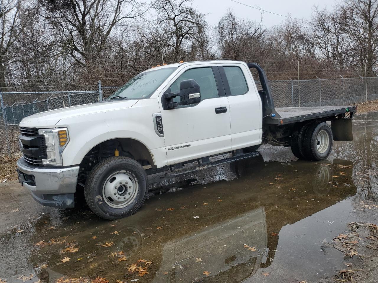 FORD F350 2019 1fd8x3htxkeg12013