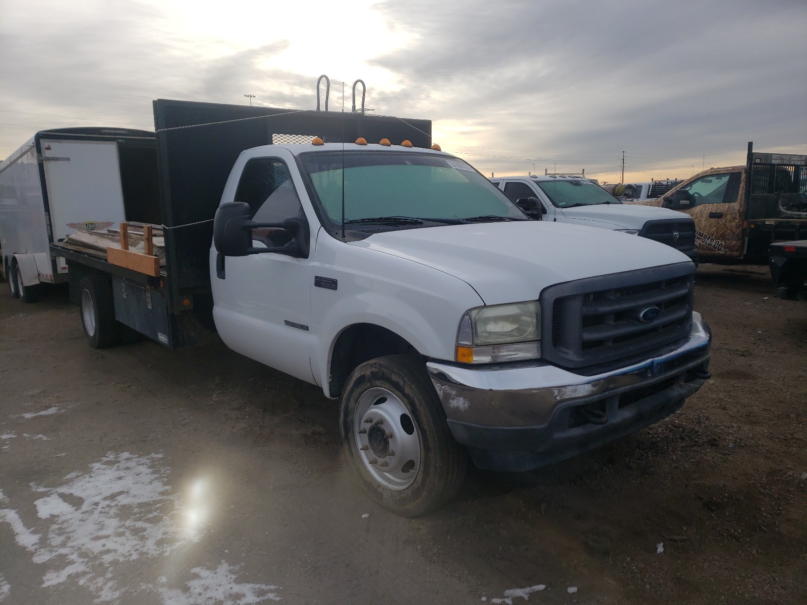 FORD F550 SUPER 2002 1fdaf57f02ea32748