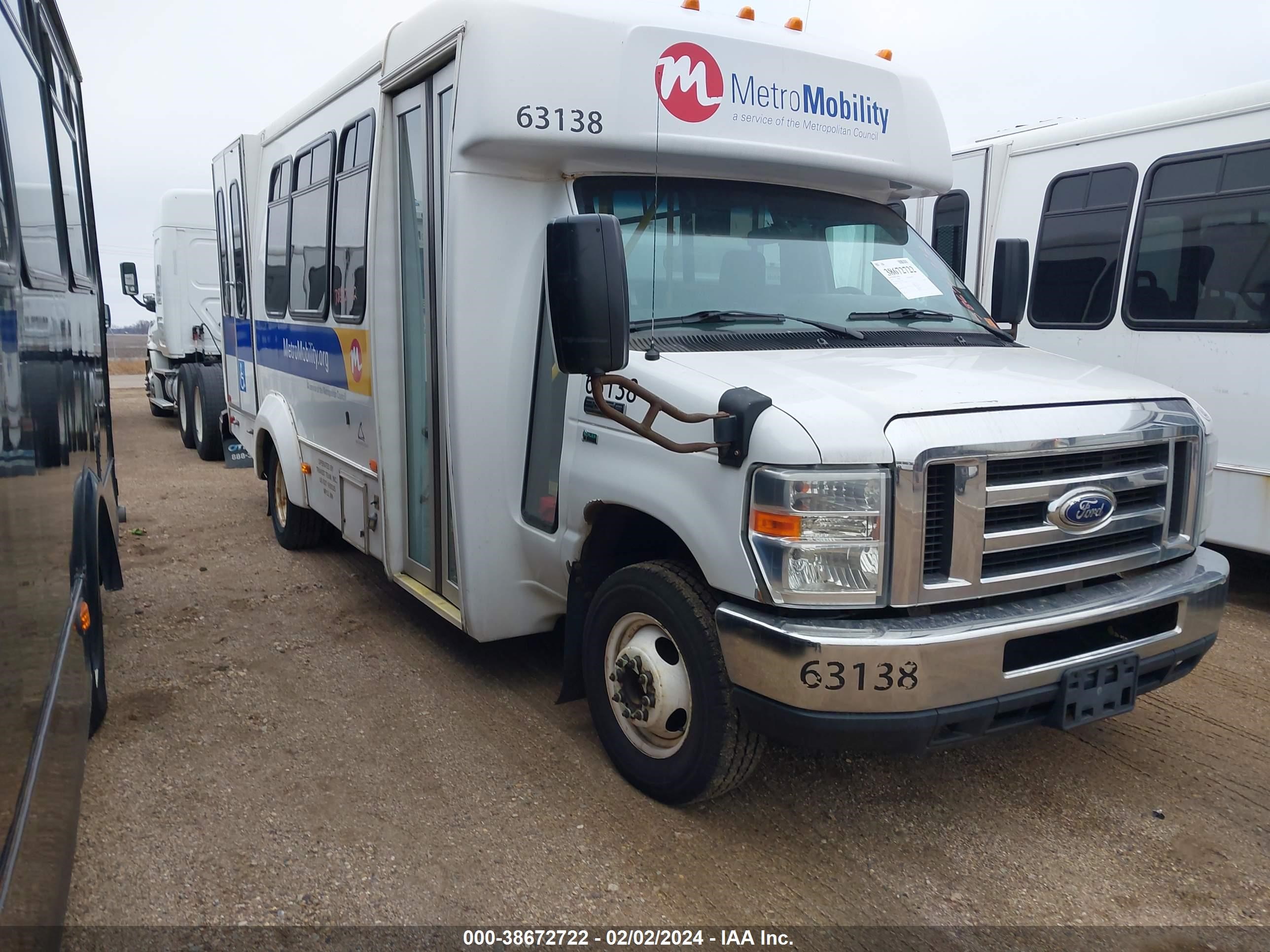 FORD ECONOLINE 2015 1fdee4fl1fda23817