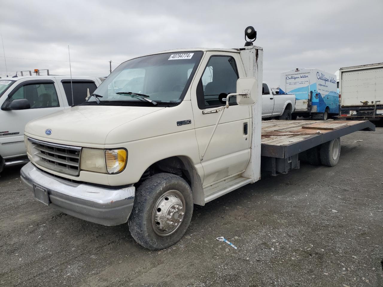 FORD ECONOLINE 1993 1fdke30g2pha47532