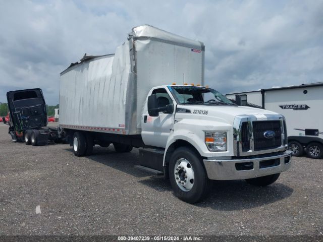 FORD F-650 GAS 2022 1fdnf6an7ndf08933