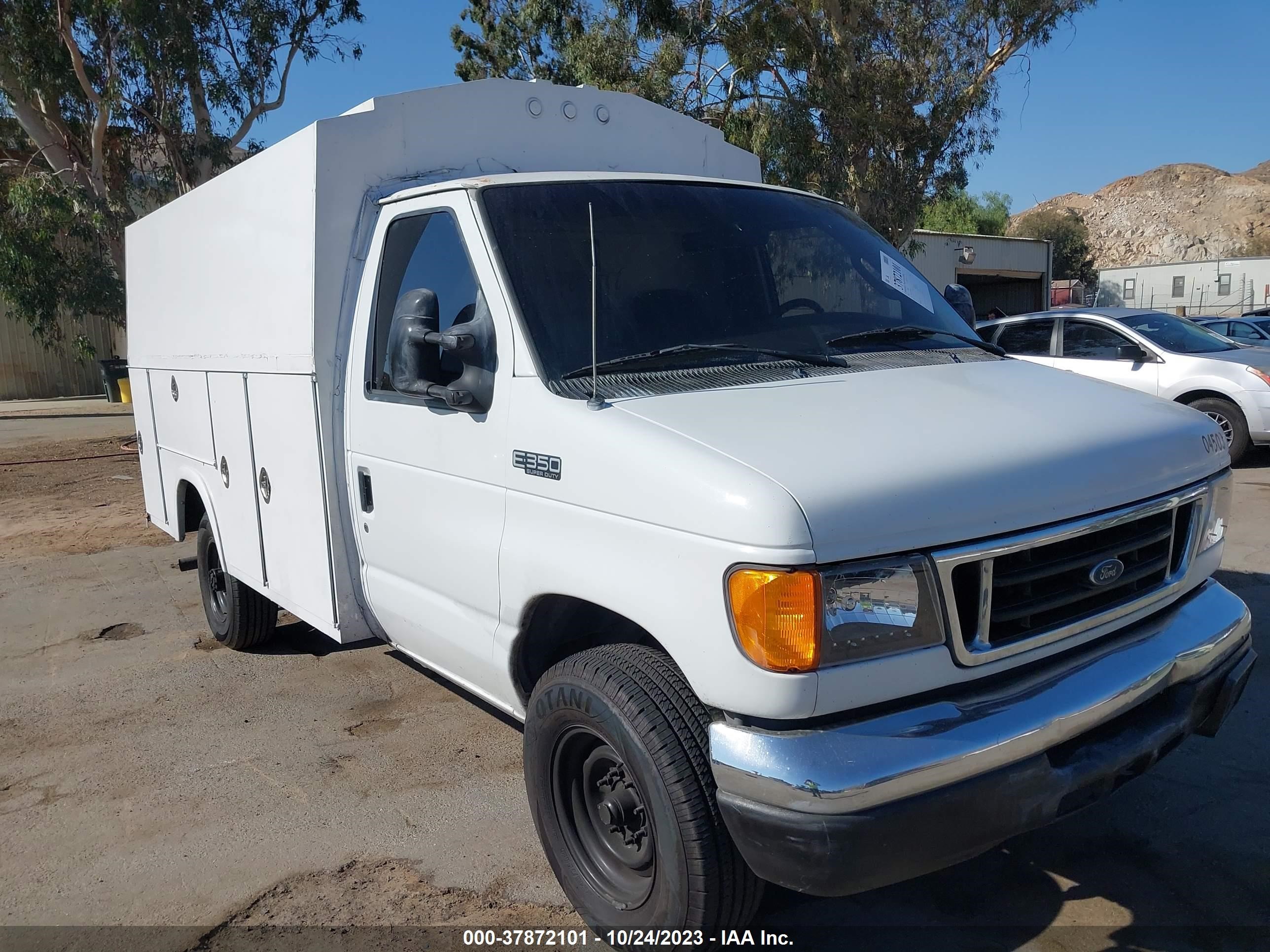 FORD ECONOLINE 2004 1fdse35l54hb54964