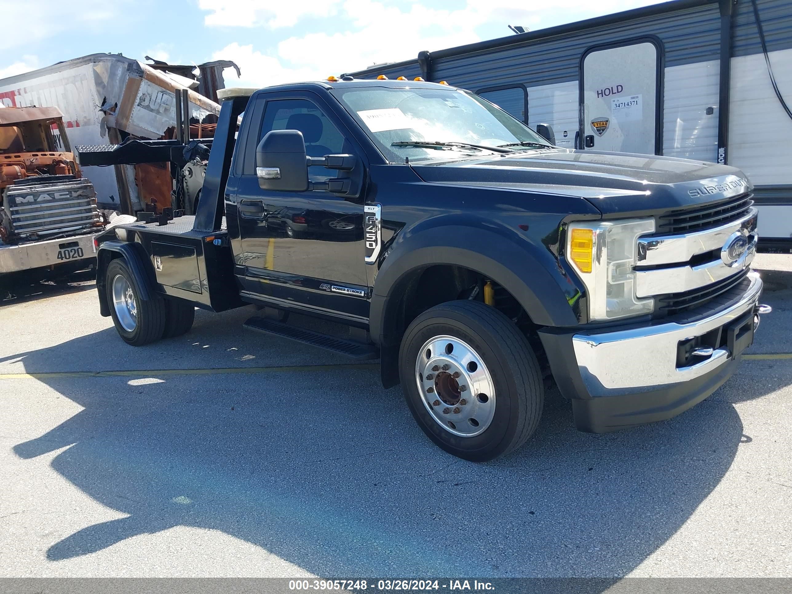 FORD F450 2019 1fduf4gt3kec11637