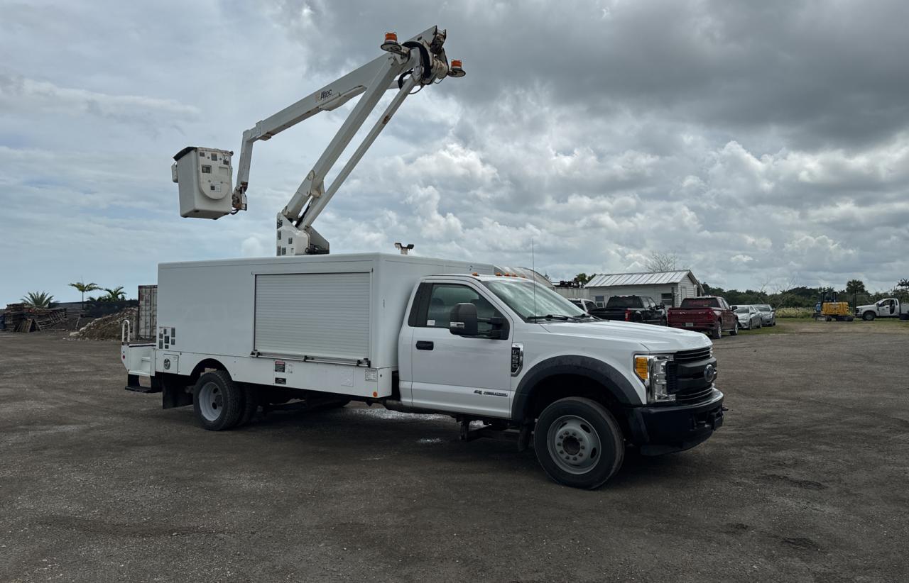 FORD F550 2017 1fduf5gt7hed46828