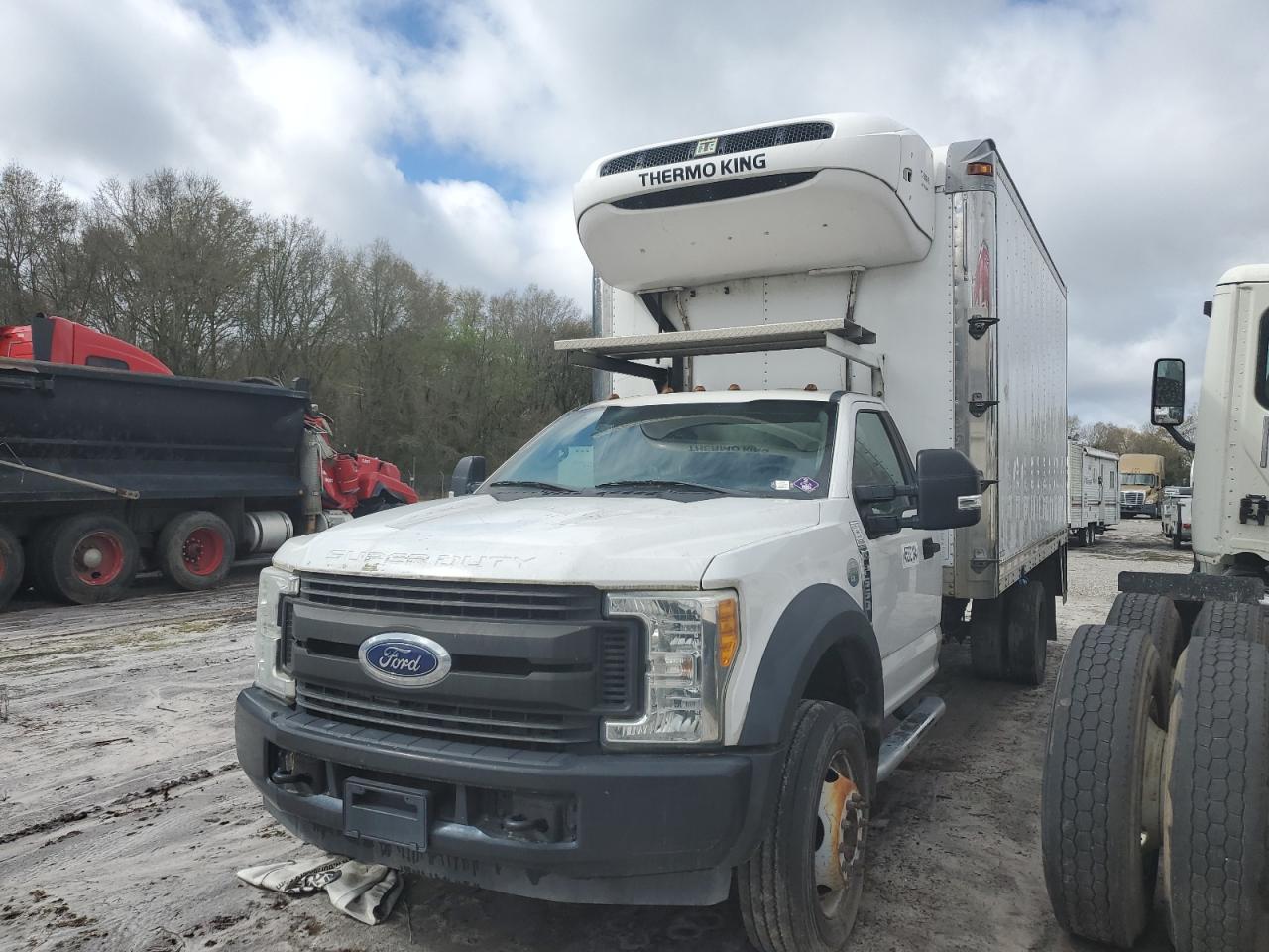 FORD F550 2017 1fduf5gt9heb70929