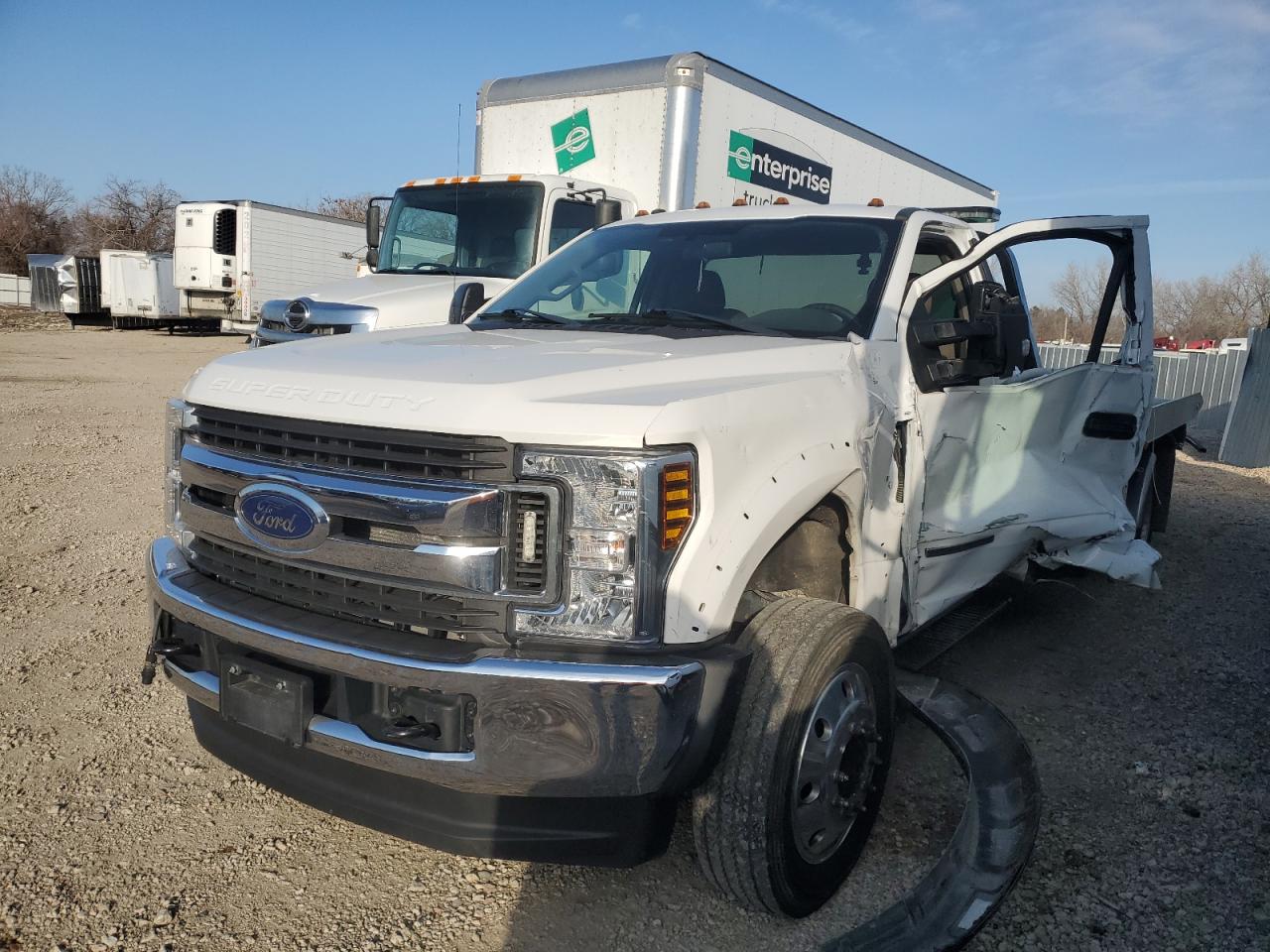 FORD F550 2019 1fduf5ht8ked44592