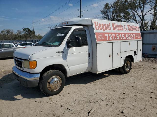 FORD ECONOLINE 2004 1fdwe35l54hb45201