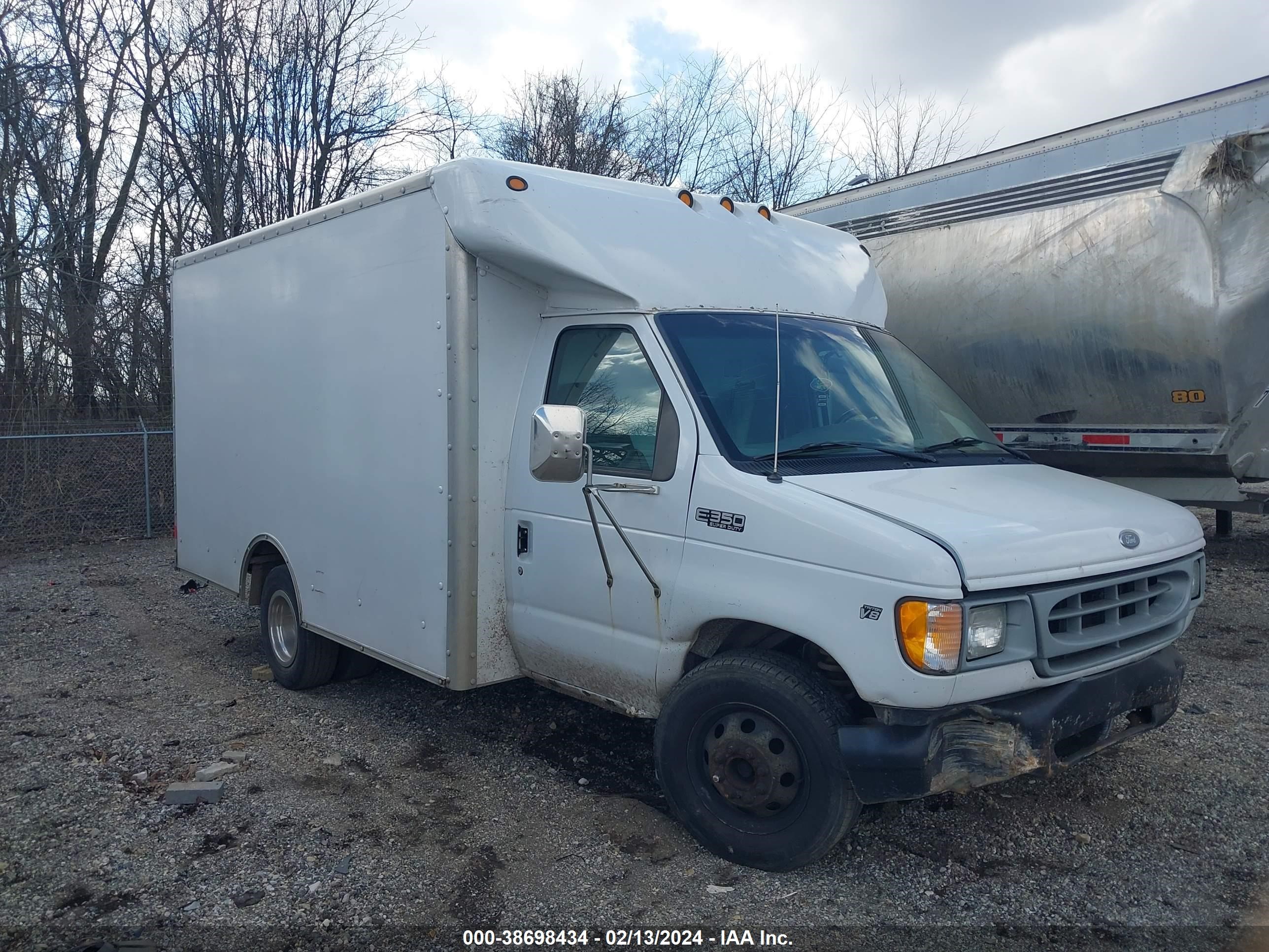 FORD ALL 2002 1fdwe35l82hb81767