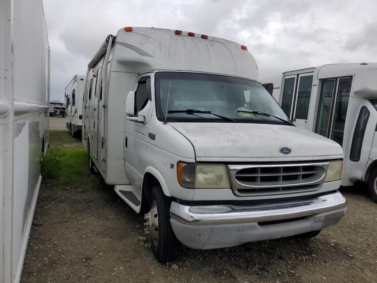 FORD ECONOLINE 2002 1fdwe35s72hb76566