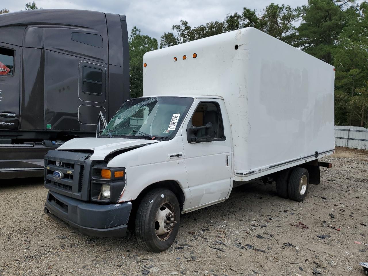 FORD ECONOLINE 2016 1fdwe3fl4gdc21260