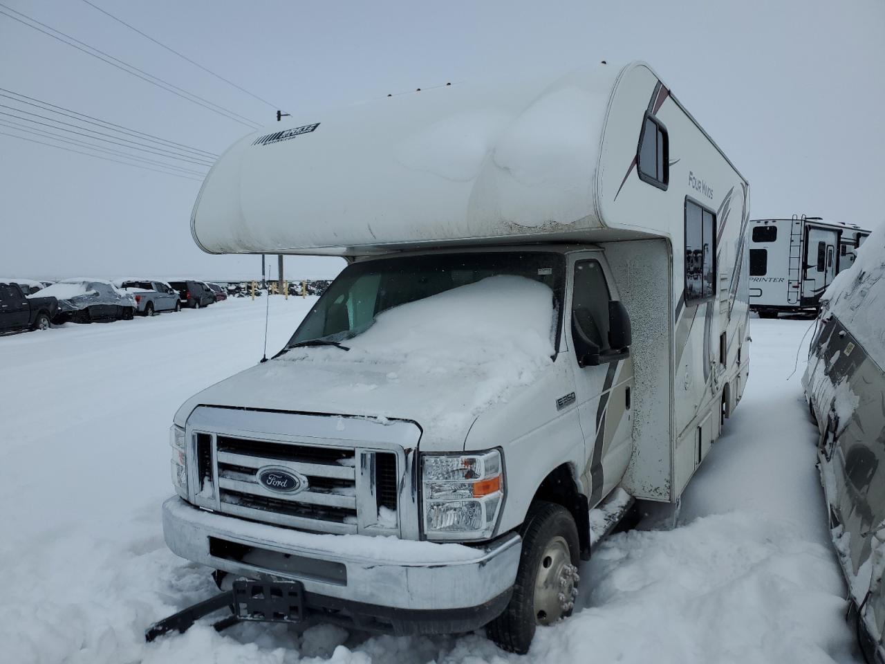 FORD ECONOLINE 2019 1fdwe3fs0kdc19747