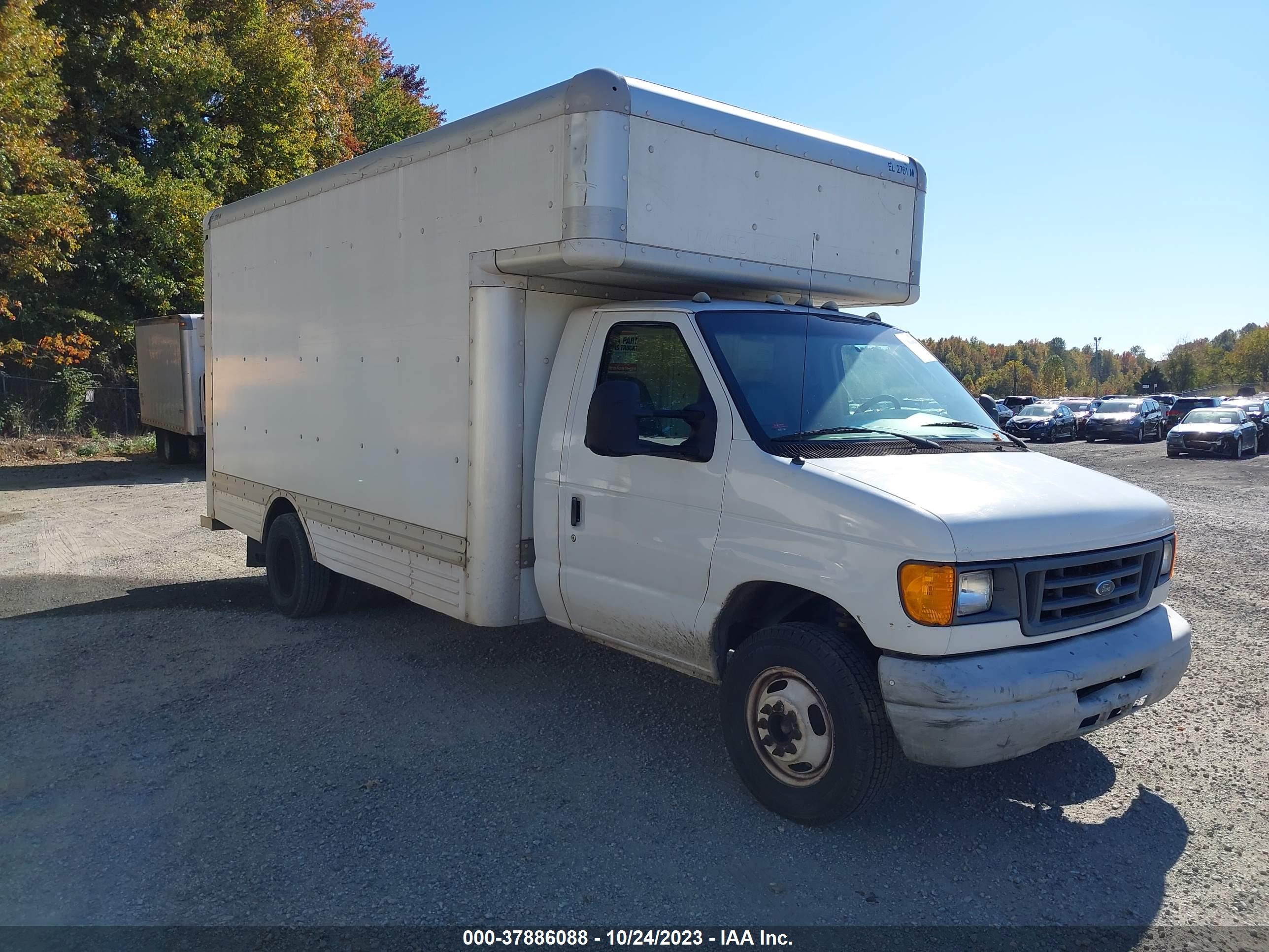 FORD ECONOLINE 2007 1fdxe45s67da22424