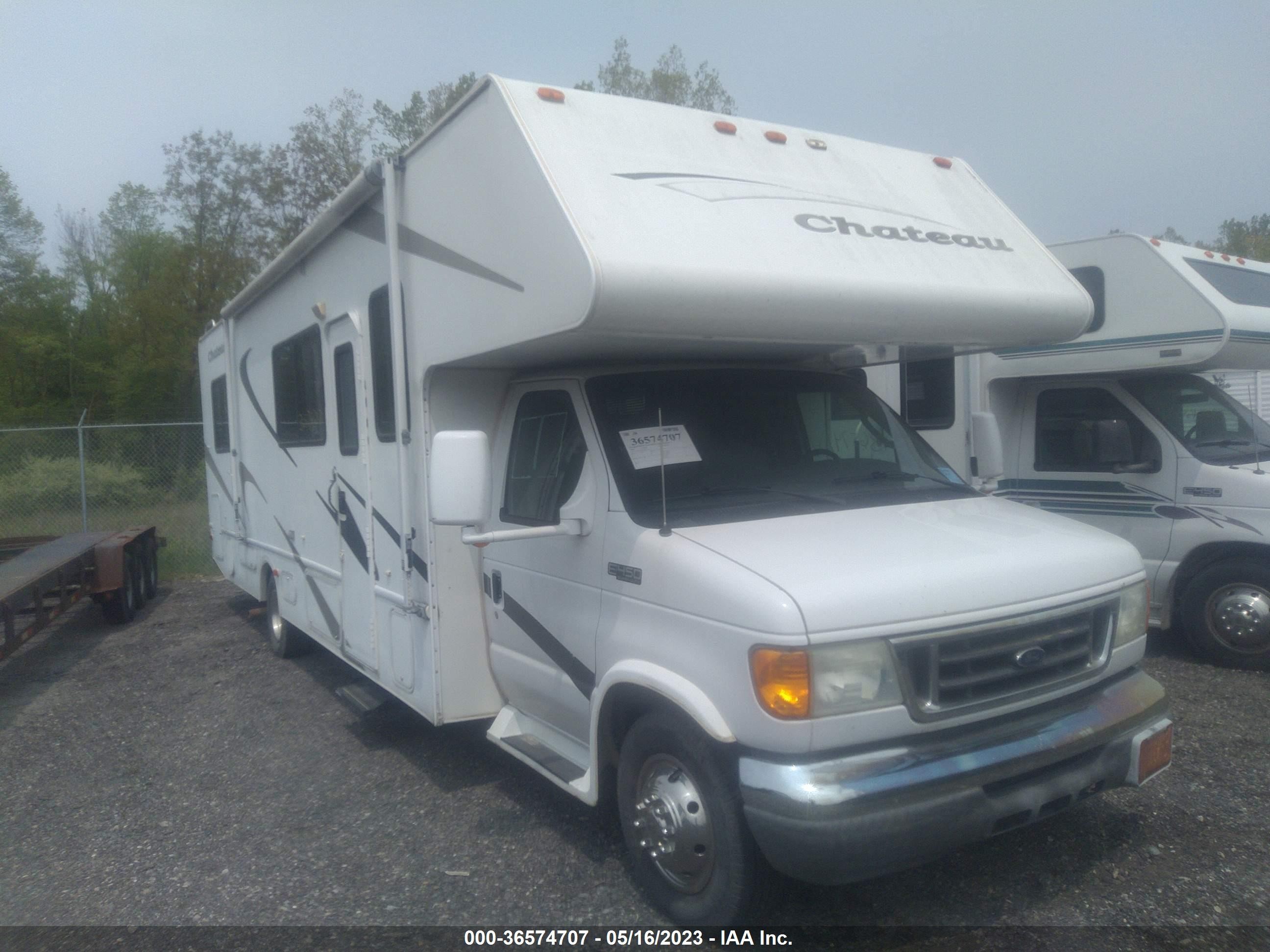 FORD ECONOLINE 2004 1fdxe45s74hb25551