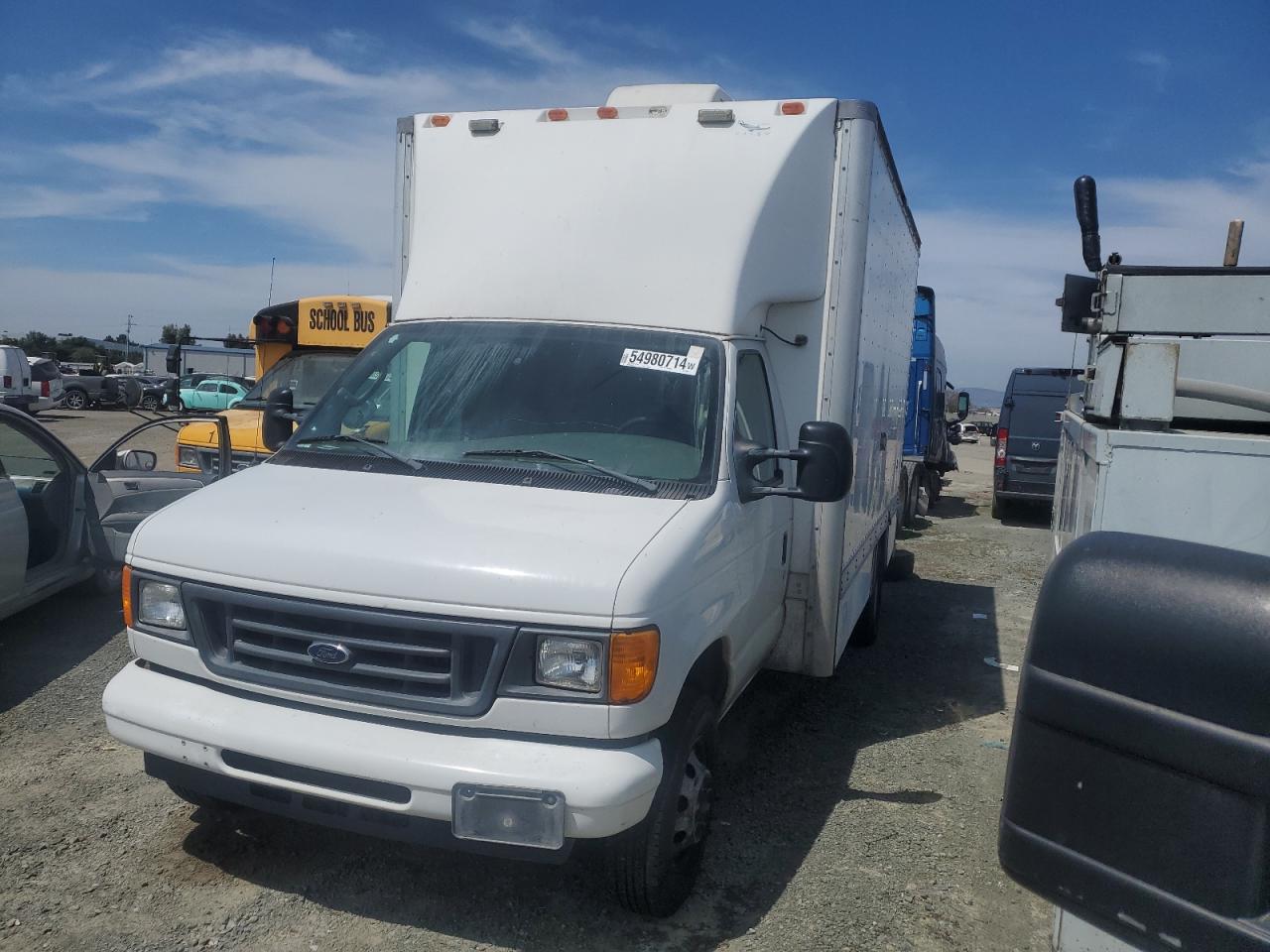 FORD ECONOLINE 2005 1fdxe45s75hb31867