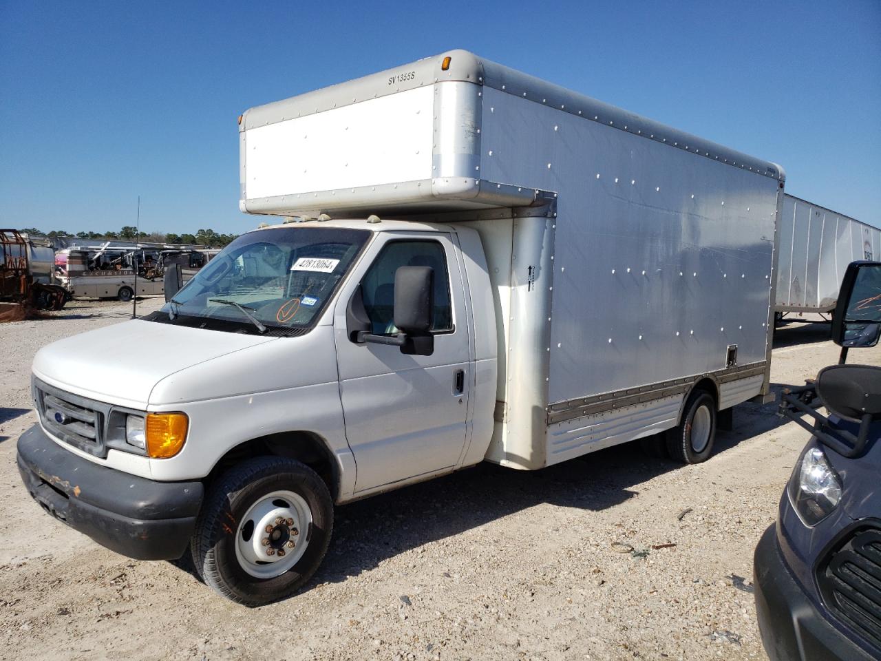 FORD ECONOLINE 2006 1fdxe45sx6ha78664