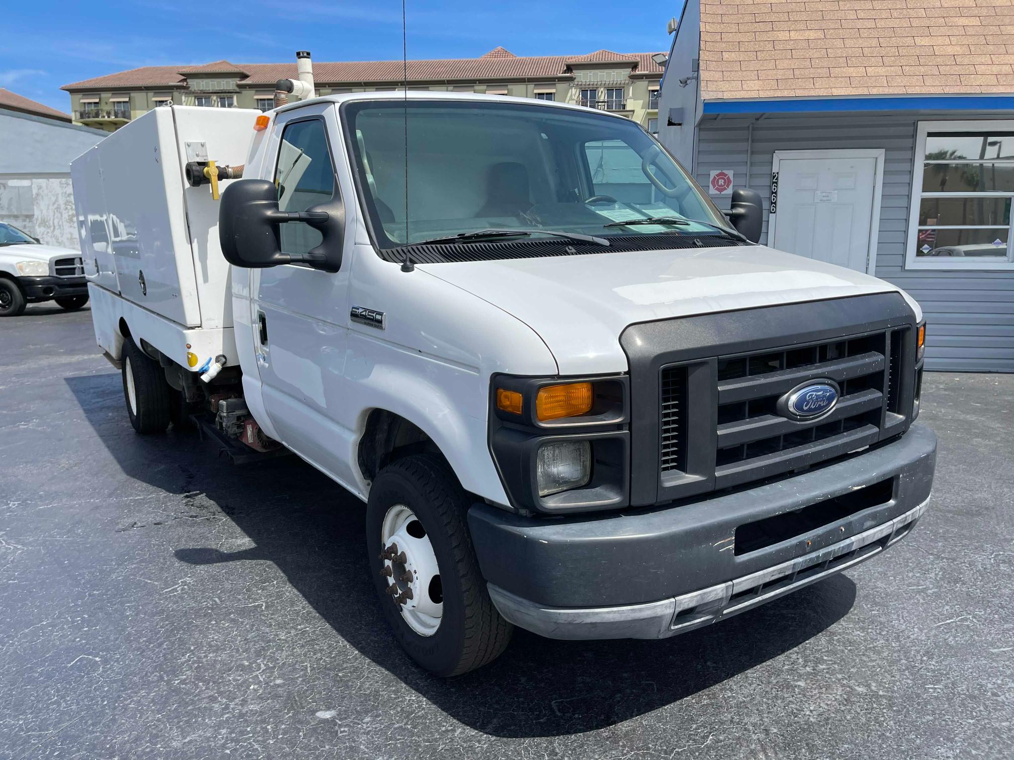 FORD ECONOLINE 2011 1fdxe4fl7bda67288