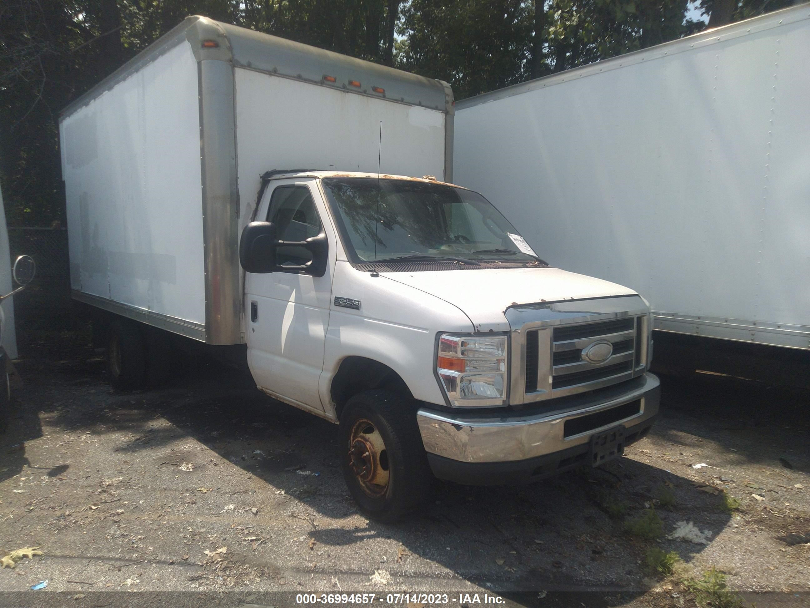 FORD ECONOLINE 2014 1fdxe4fsxeda88163