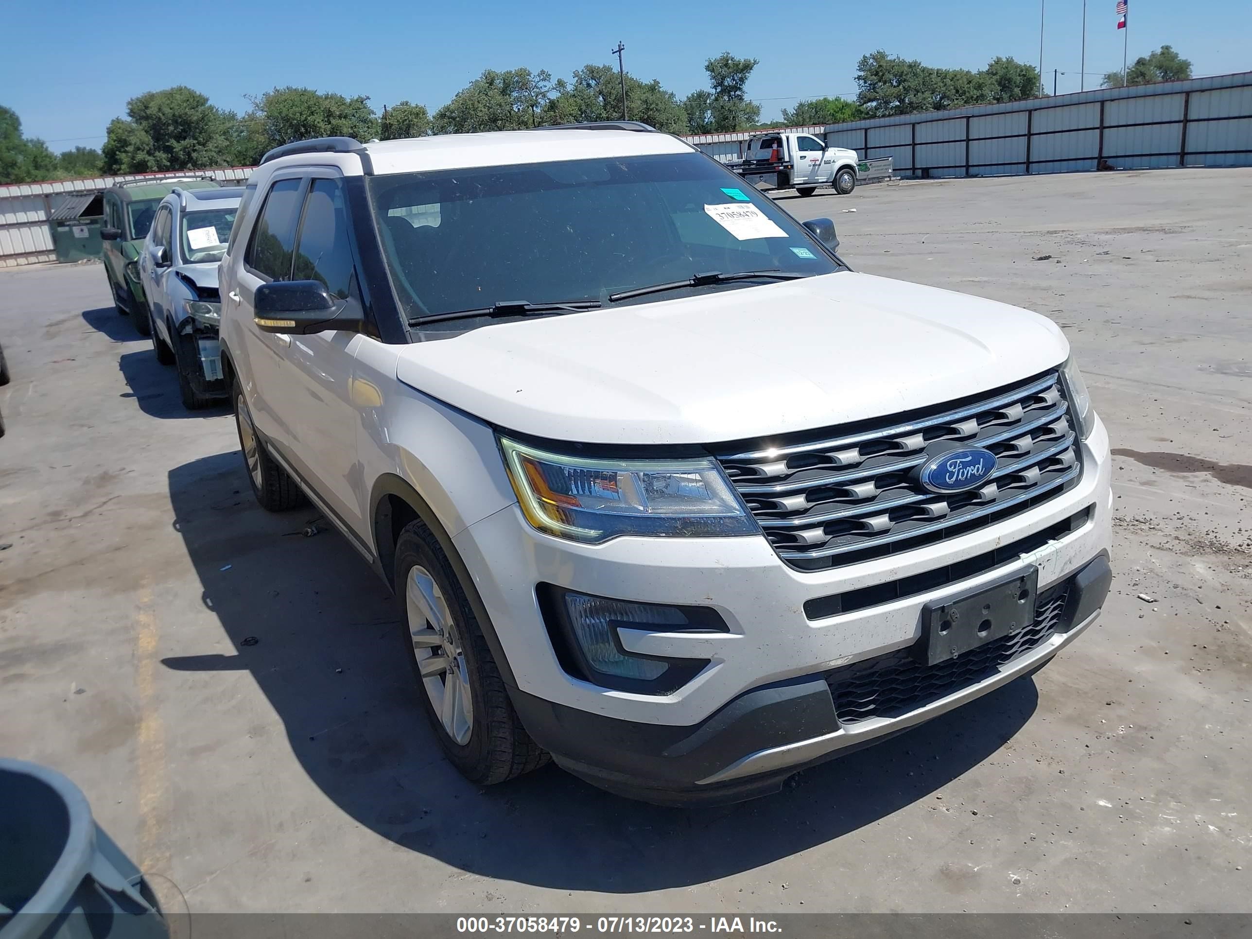 FORD EXPLORER 2017 1fm5k7d86hgd98774