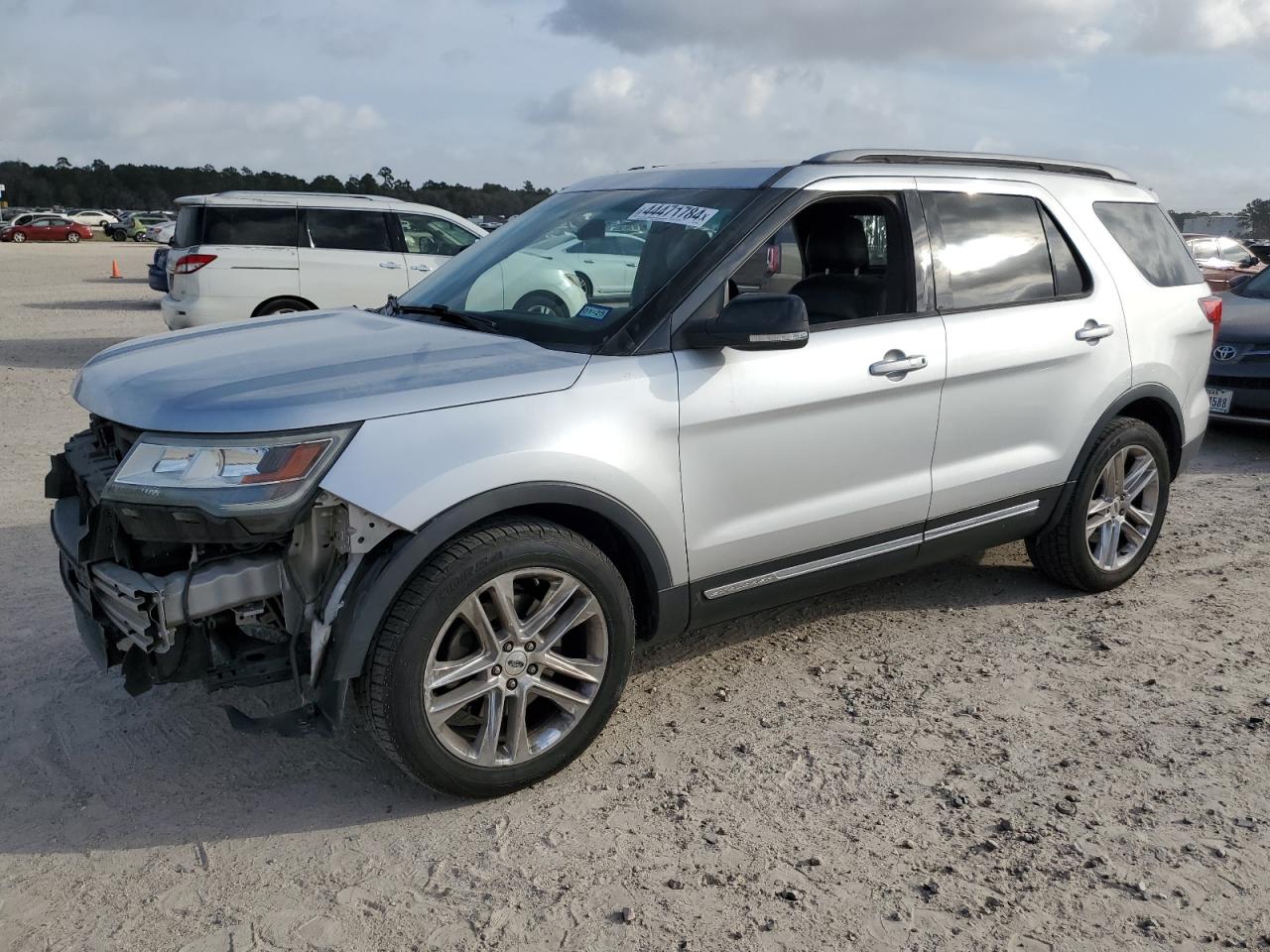 FORD EXPLORER 2017 1fm5k7d88hgb30972