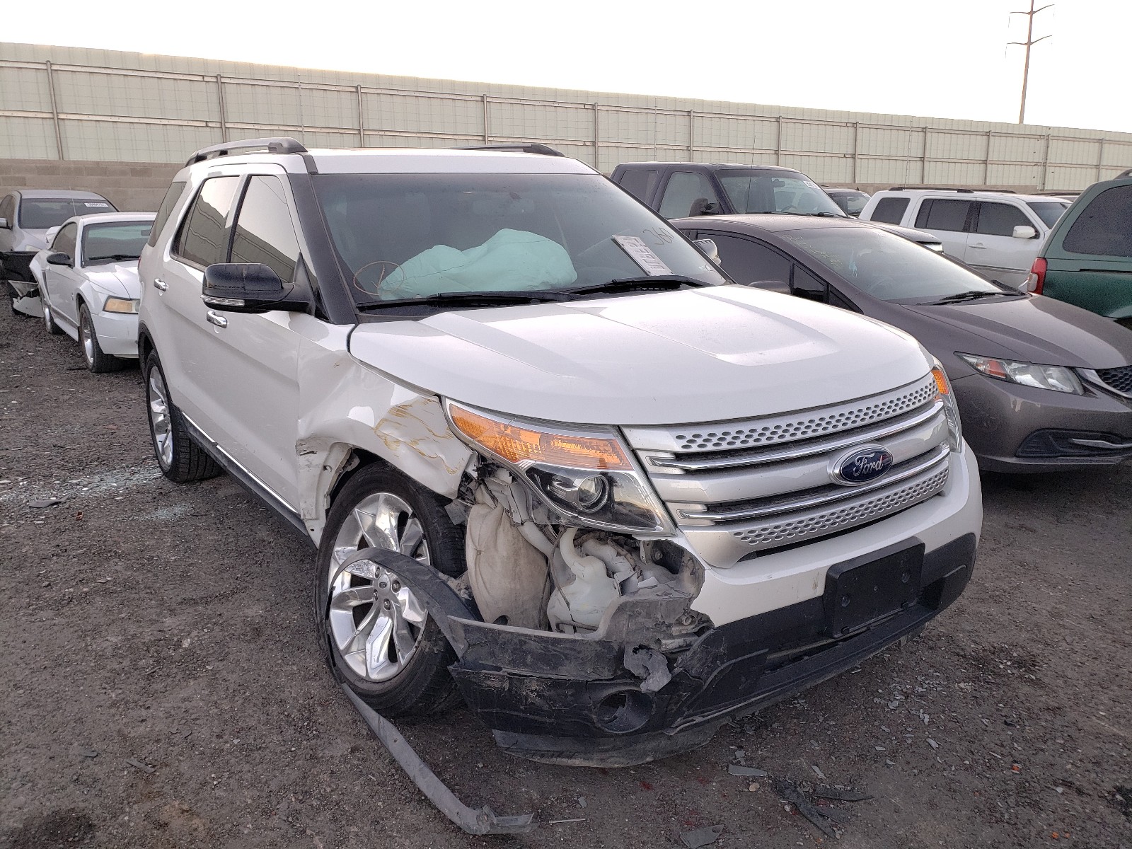 FORD EXPLORER X 2014 1fm5k7d89ega69515