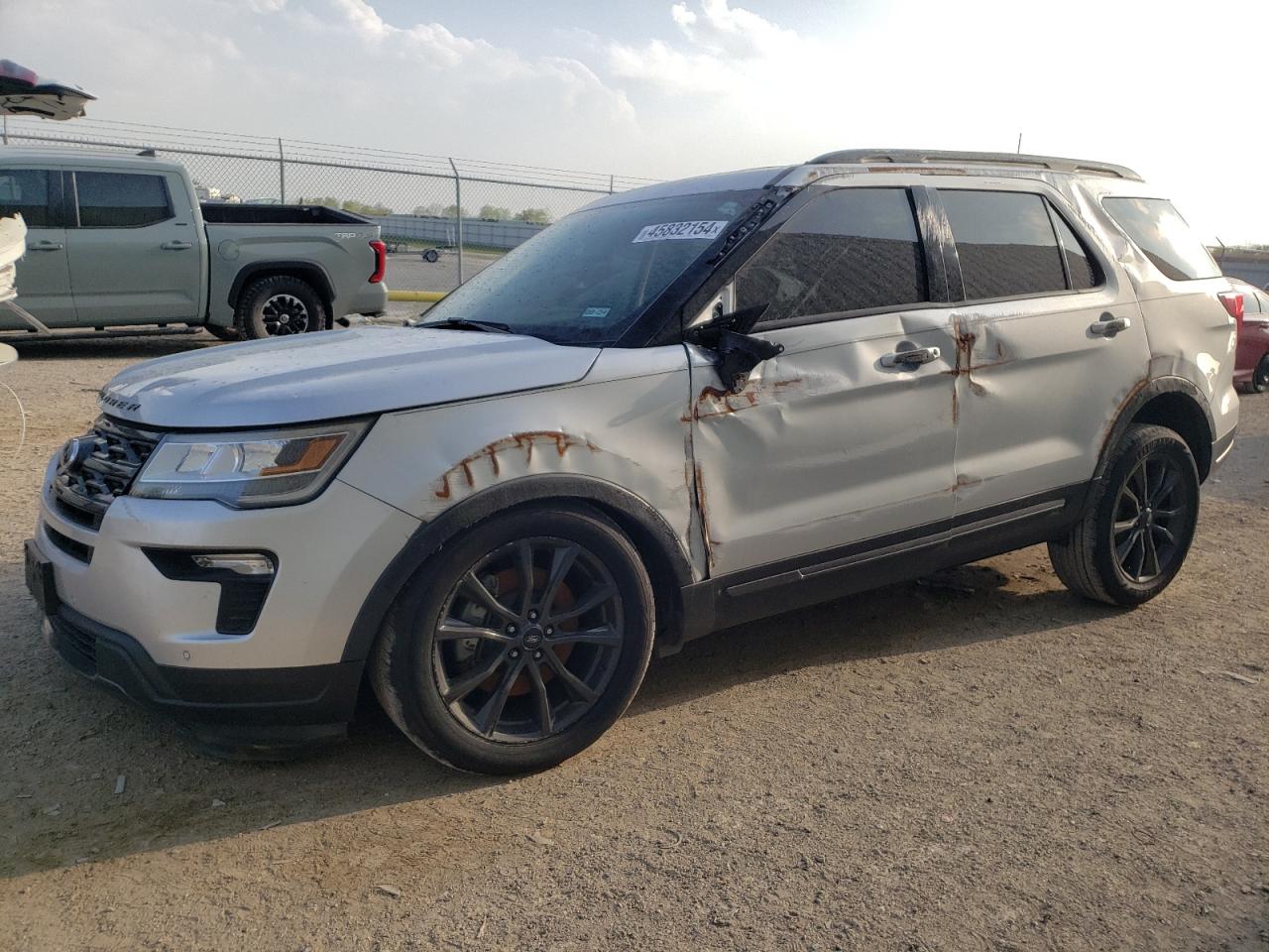 FORD EXPLORER 2018 1fm5k7dh0jgb42880