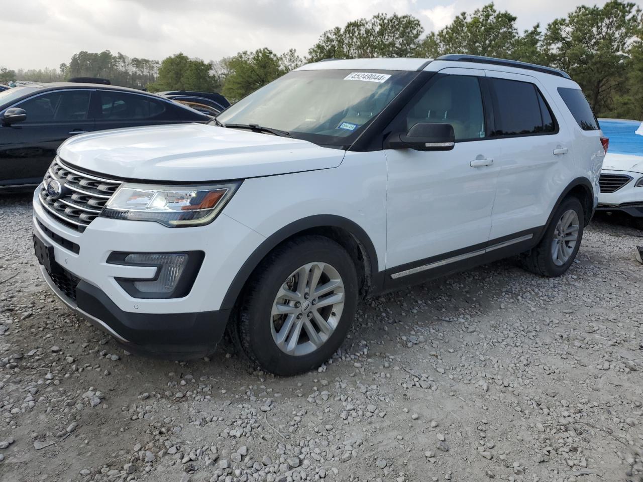 FORD EXPLORER 2017 1fm5k7dh8hgc67958