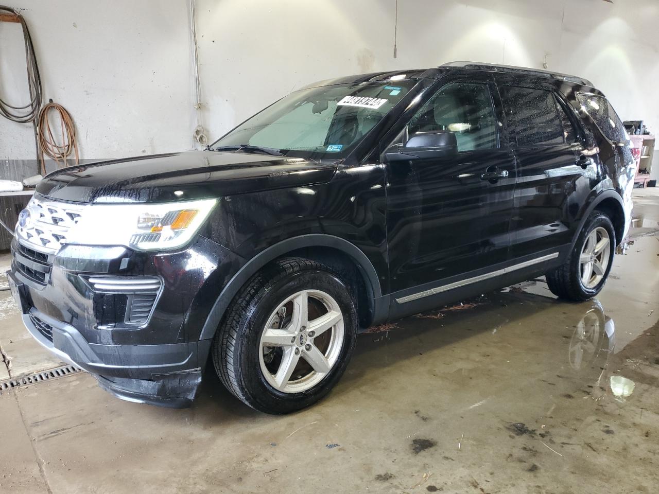 FORD EXPLORER 2018 1fm5k7dh8jgc42452