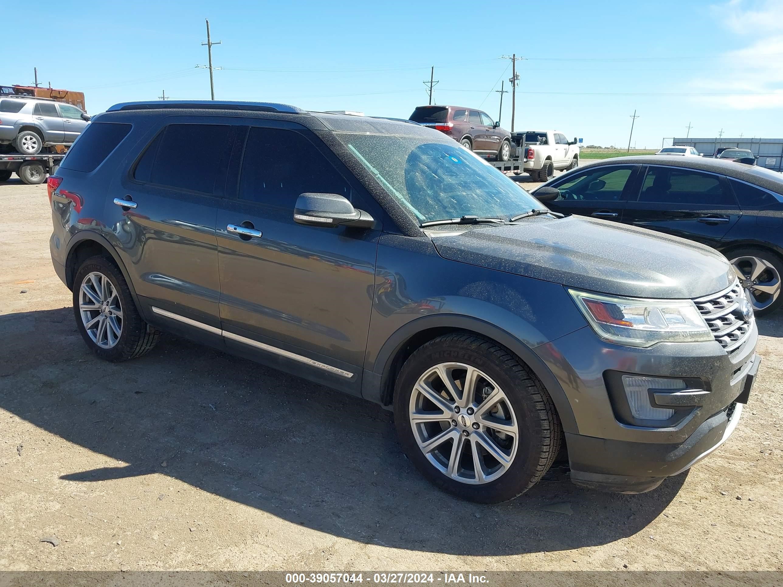 FORD EXPLORER 2017 1fm5k7f82hge37213