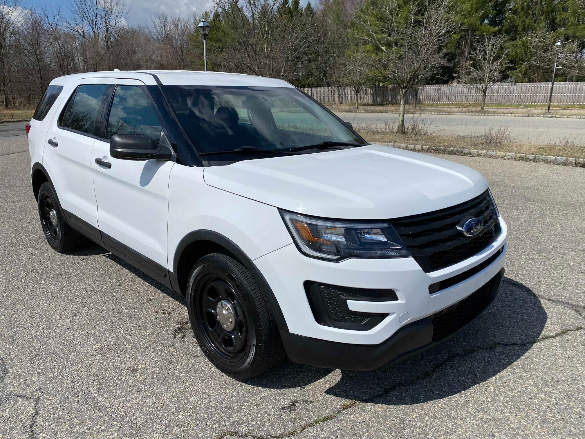 FORD EXPLORER P 2017 1fm5k8ar2hgd92621