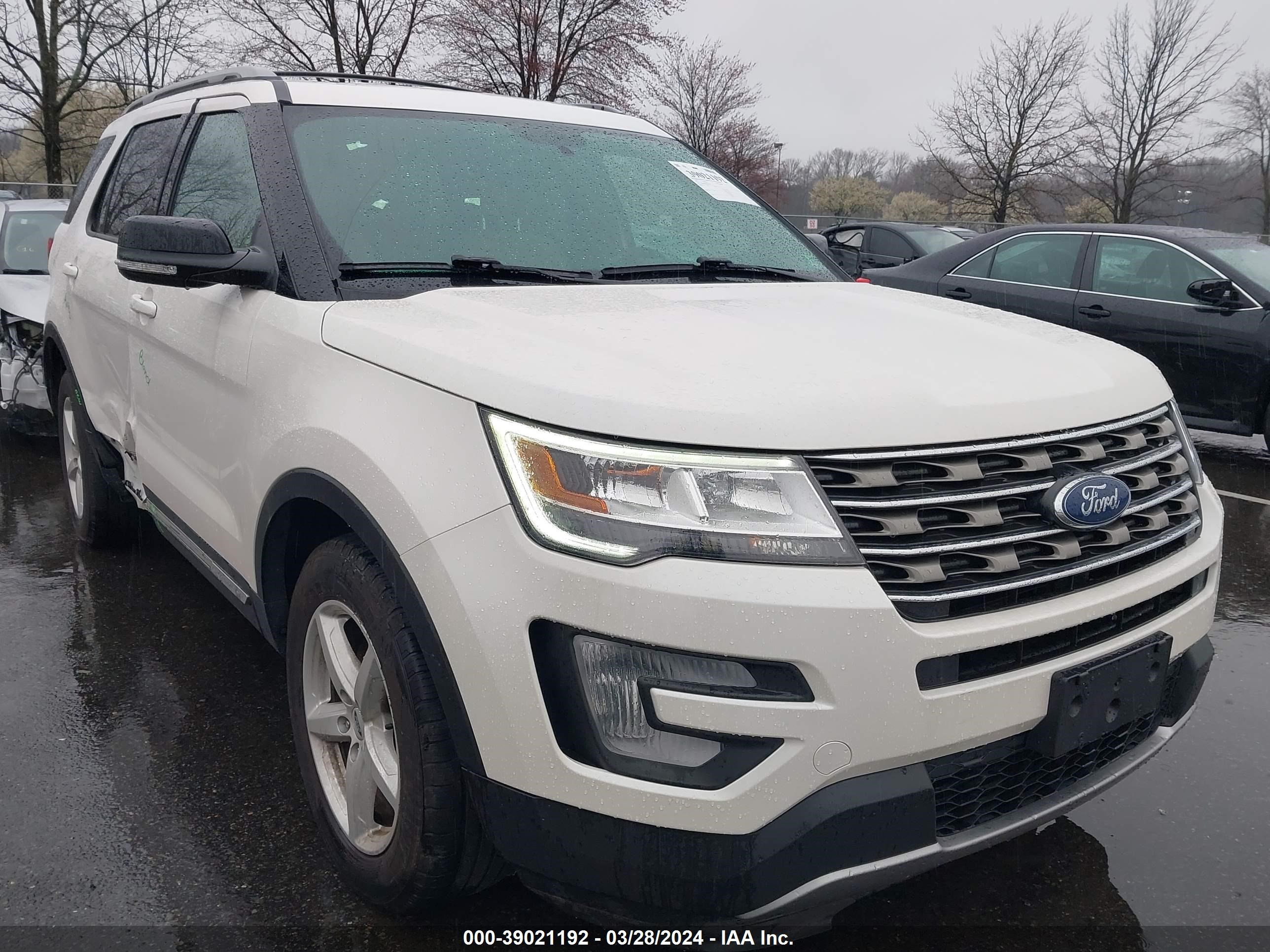 FORD EXPLORER 2017 1fm5k8d83hge00597