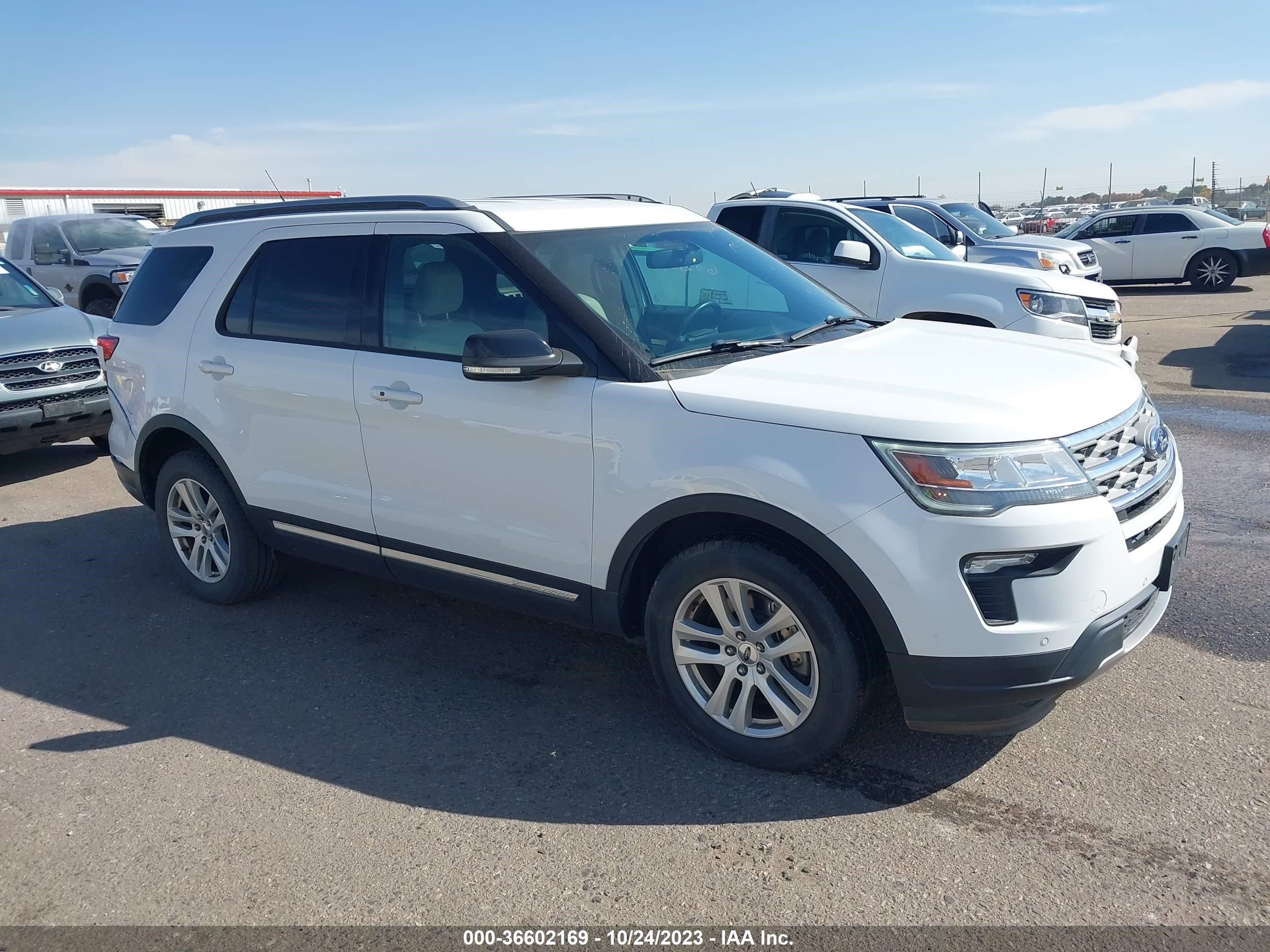 FORD EXPLORER 2018 1fm5k8d83jga20083