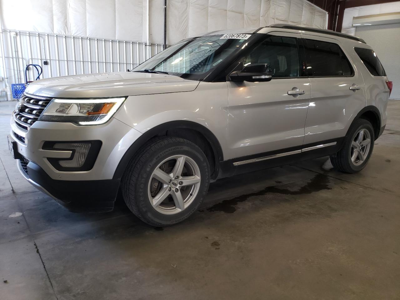 FORD EXPLORER 2017 1fm5k8d8xhgb86160