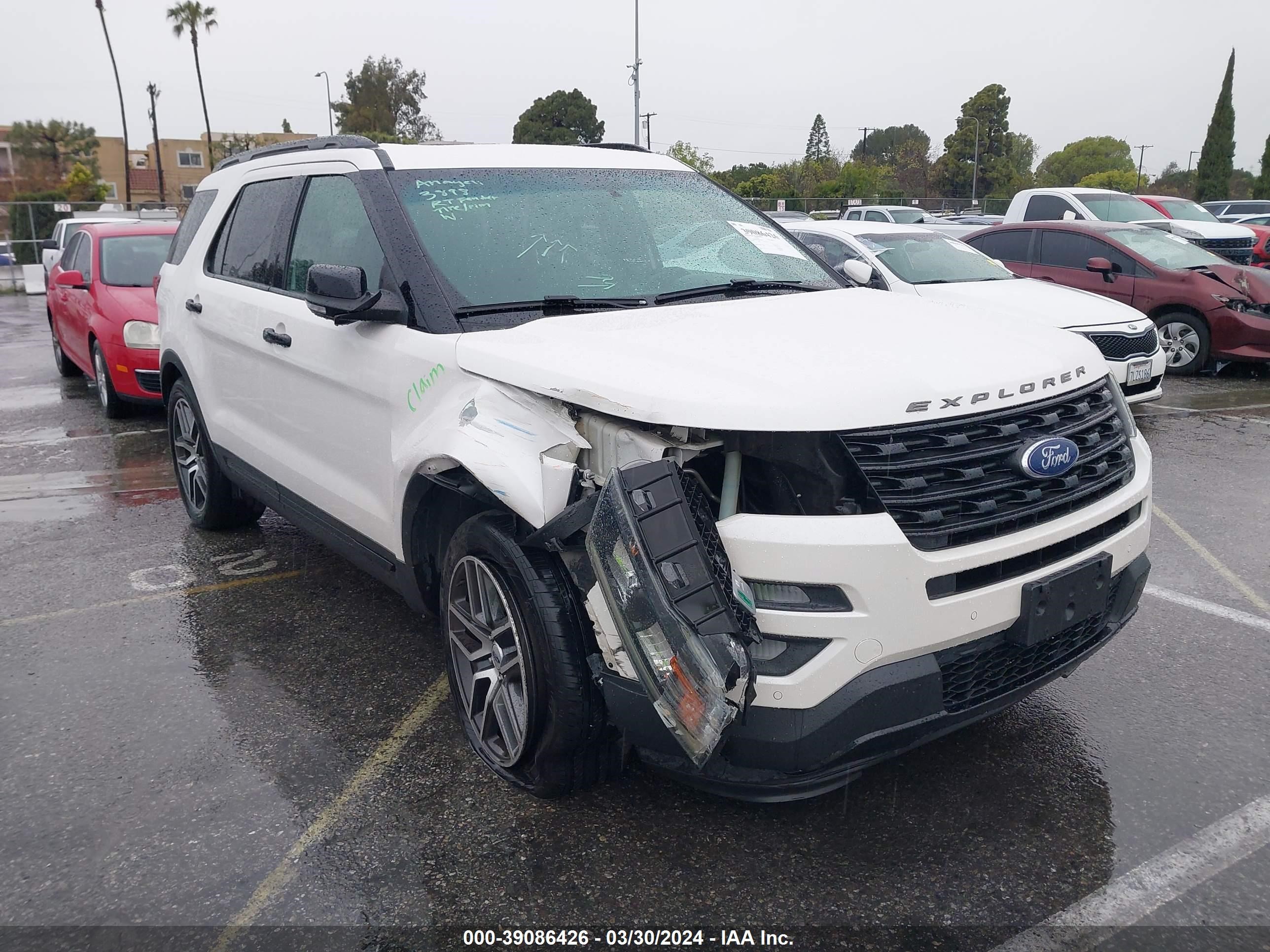 FORD EXPLORER 2017 1fm5k8gt6hgb14825