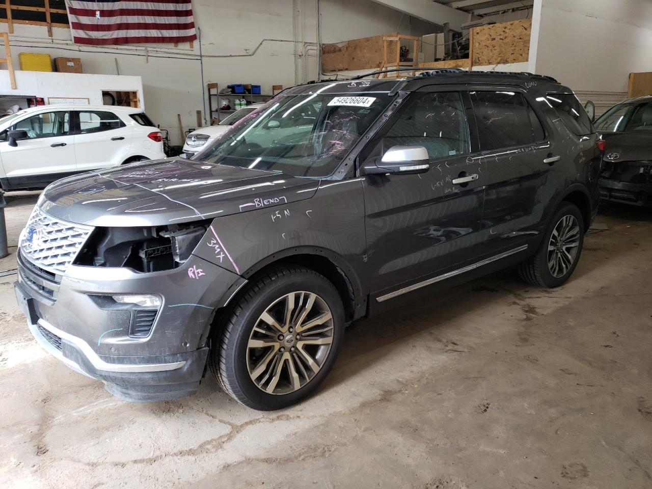 FORD EXPLORER 2018 1fm5k8ht2jgb80227