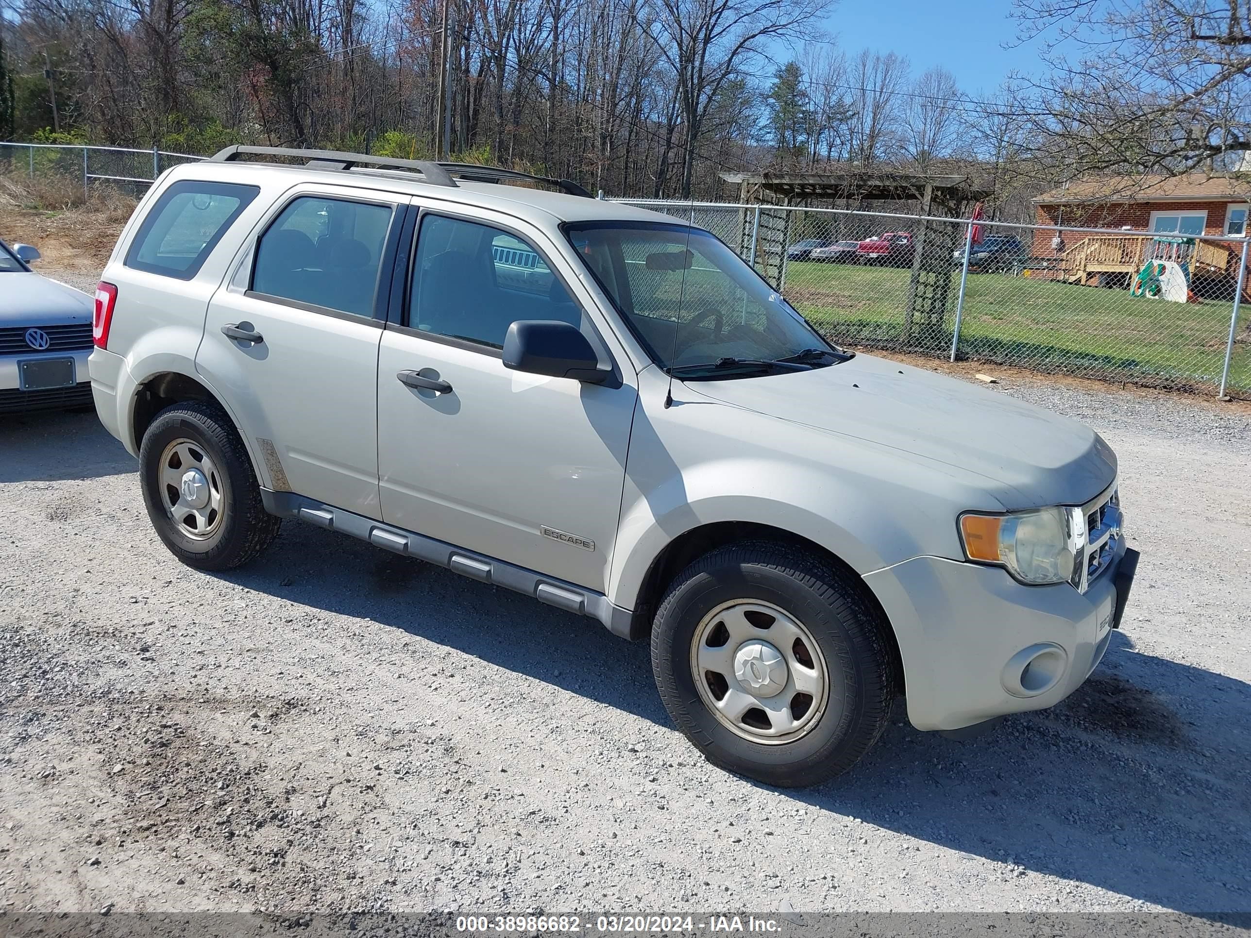 FORD ESCAPE 2008 1fmcu02z18kd75789