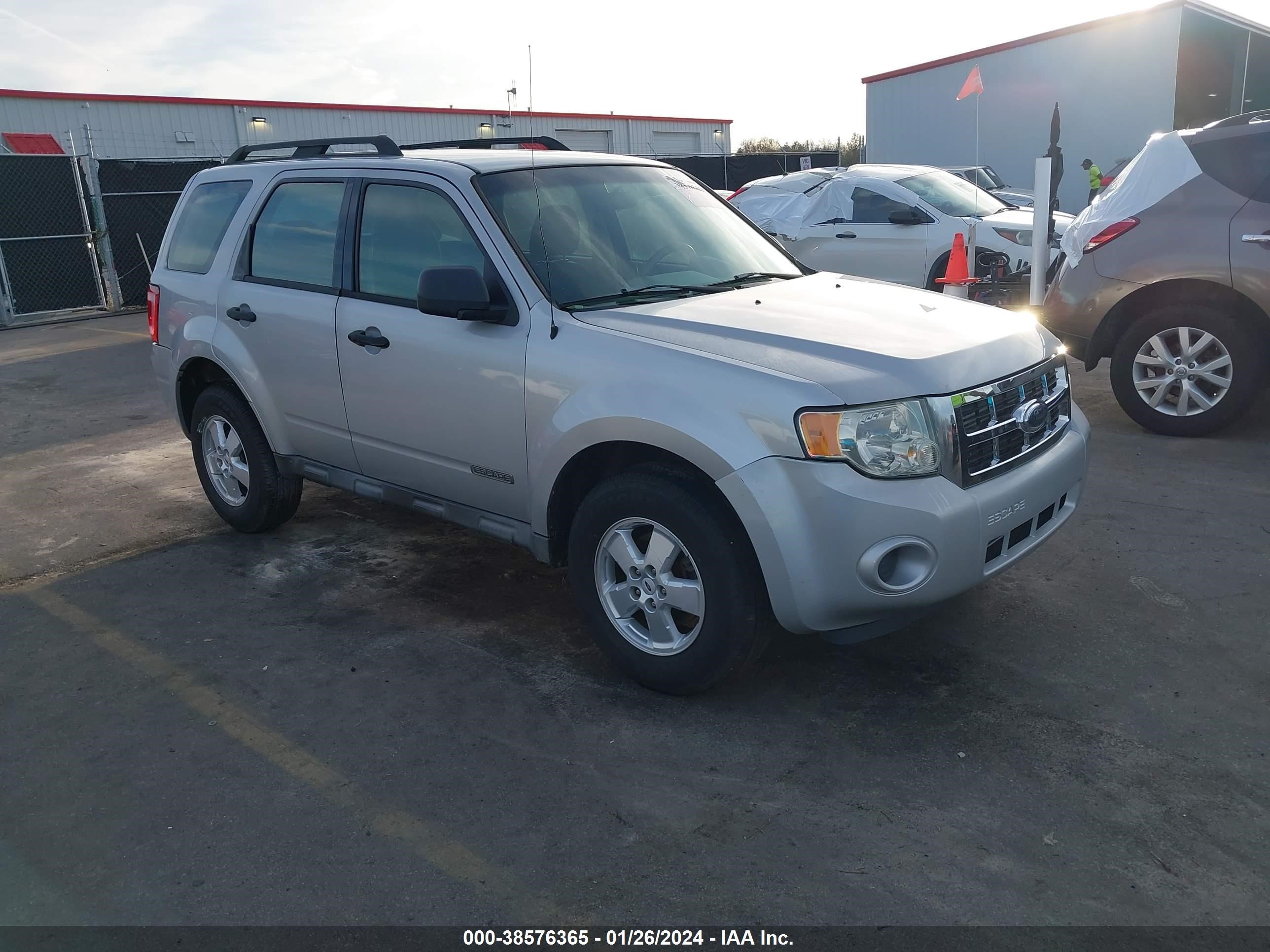 FORD ESCAPE 2008 1fmcu02z88kd14553